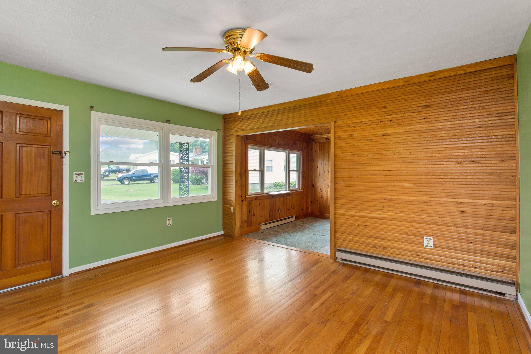 Timberville, VA 22853,241 WALNUT DR