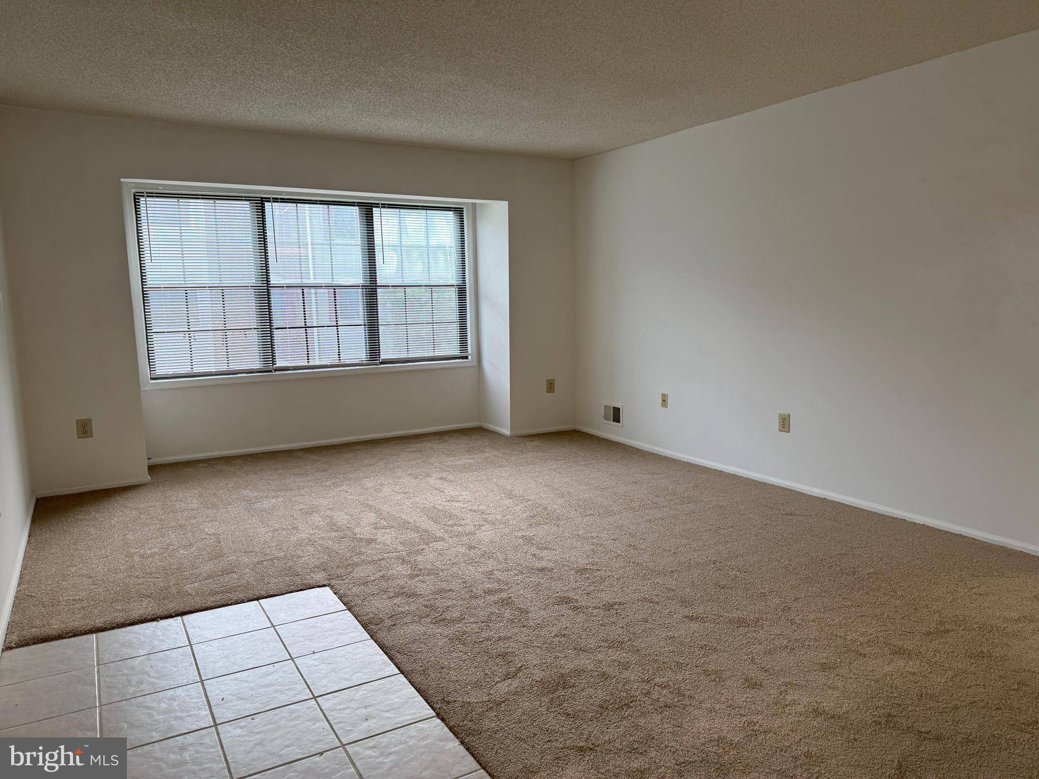 Lawrenceville, NJ 08648,16 CHAMBERLIN CT