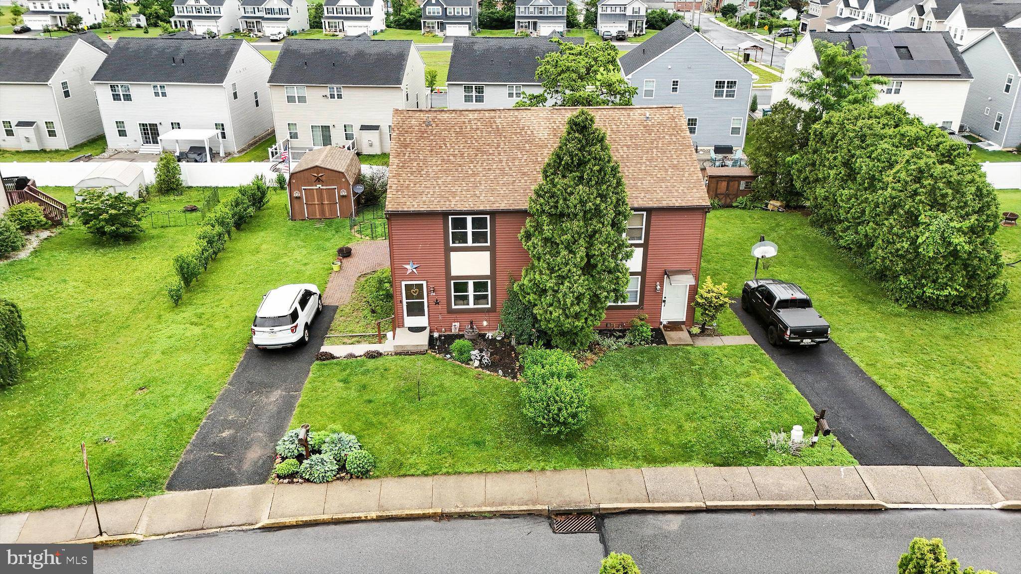 Macungie, PA 18062,215 WILLOW ST
