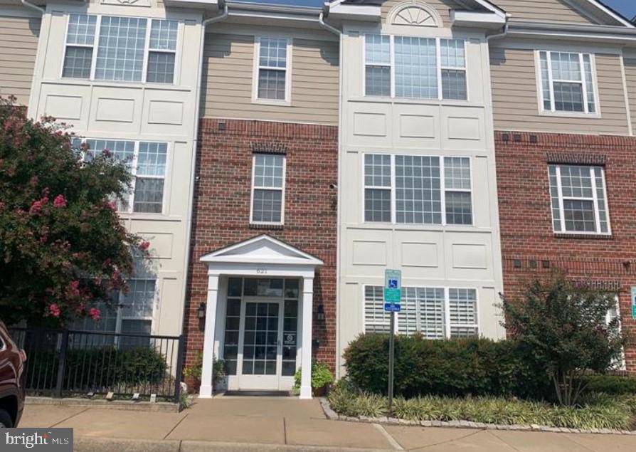 Fredericksburg, VA 22401,621-107 COBBLESTONE BLVD #107