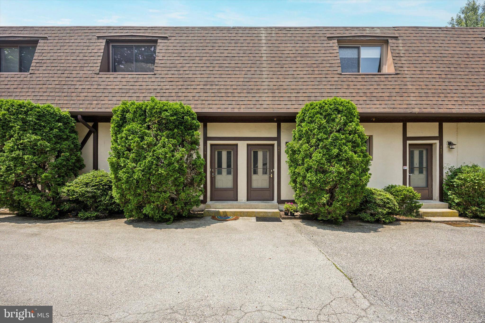 Bala Cynwyd, PA 19004,241 MARYWATERSFORD RD