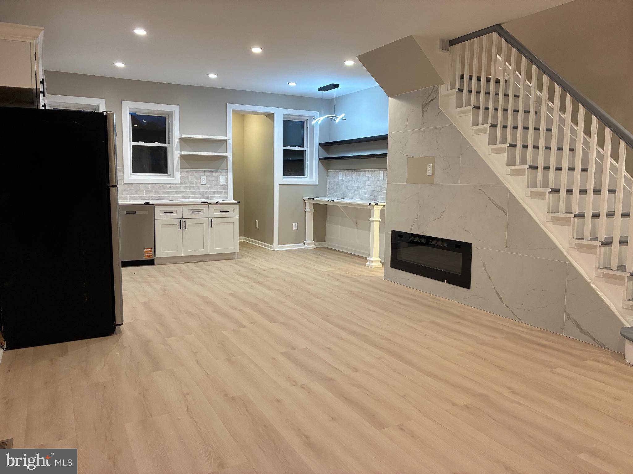 Philadelphia, PA 19144,6131 MCMAHON ST