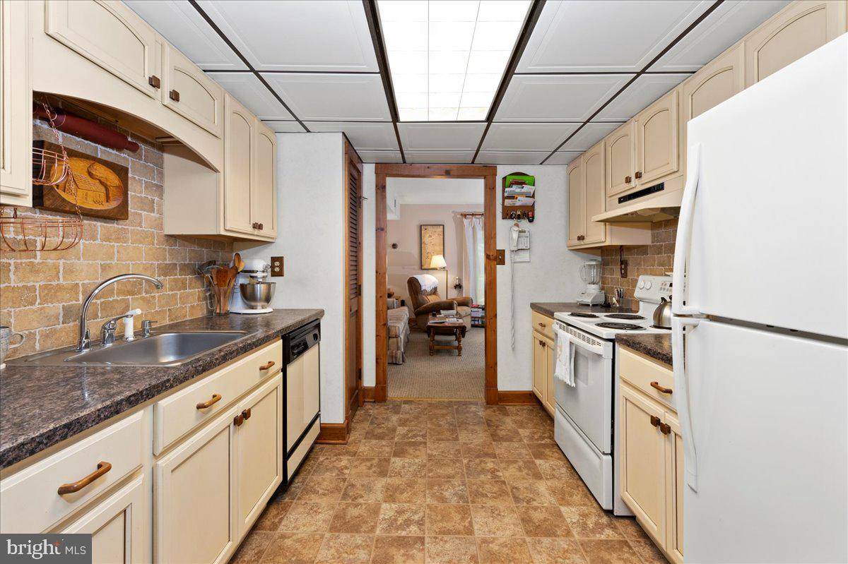 Doylestown, PA 18901,14 PROVIDENCE AVE