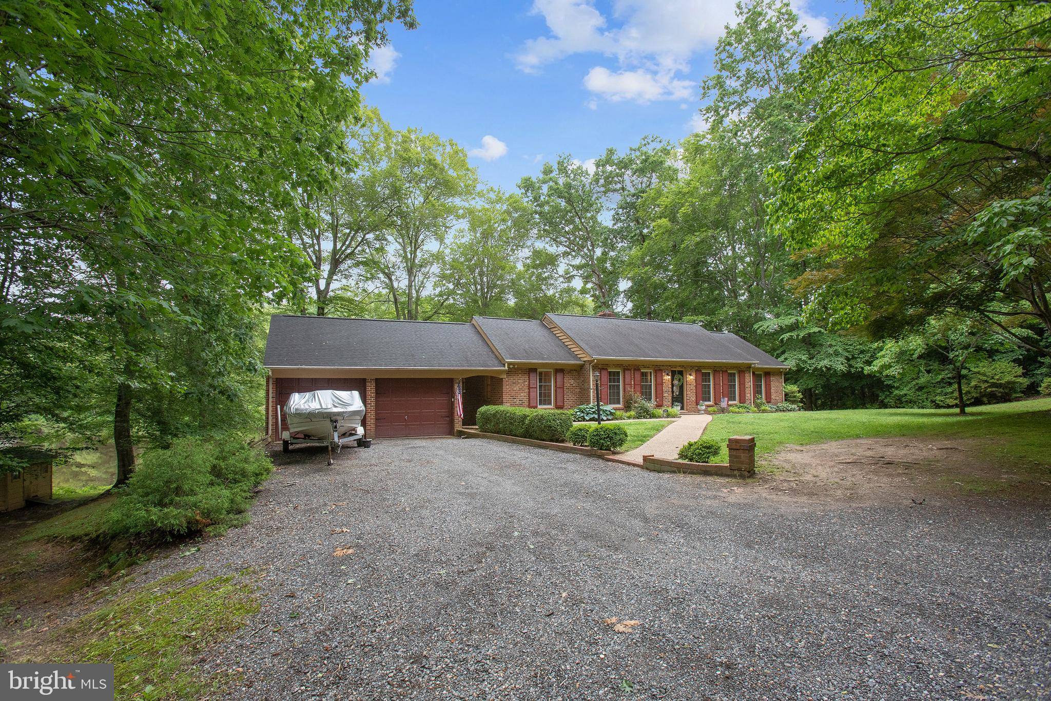 Montross, VA 22520,383 MONROE ST