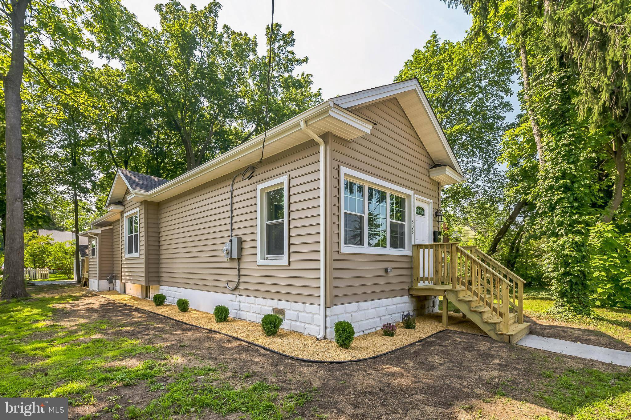 Laurel Springs, NJ 08021,503 LAUREL RD