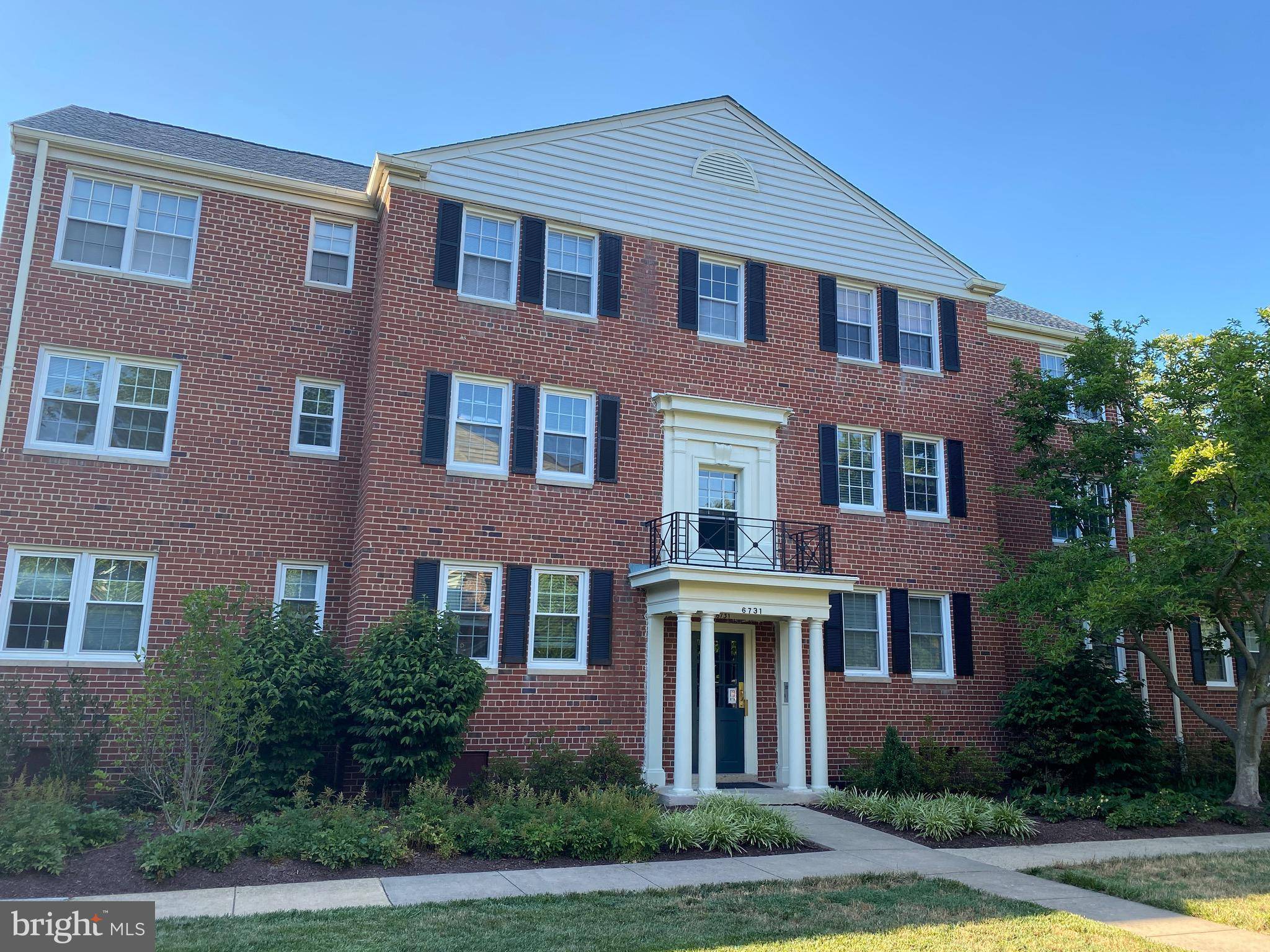 Alexandria, VA 22307,6731 W WAKEFIELD DR #B1