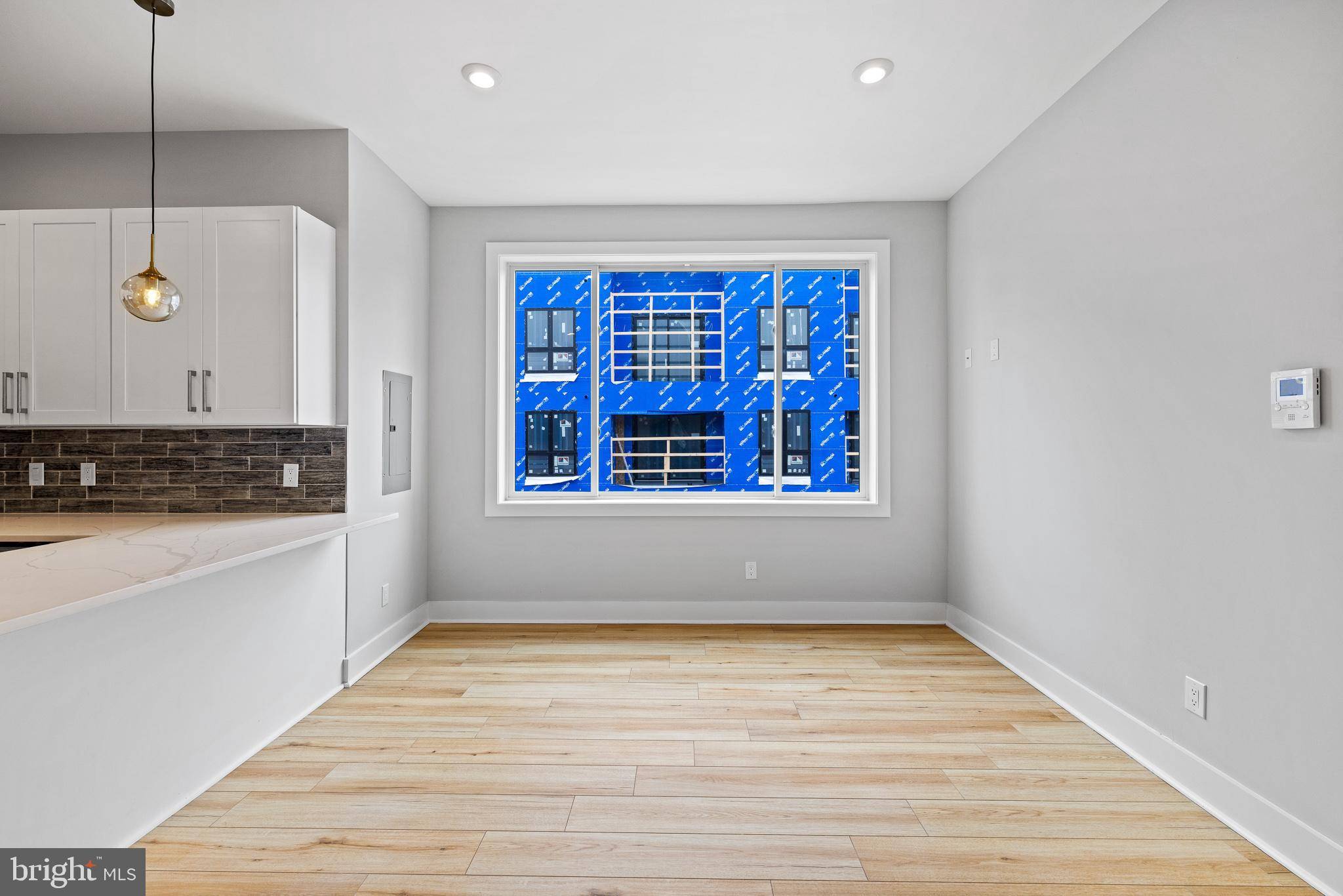 Philadelphia, PA 19122,1733-41 N 2ND ST #301