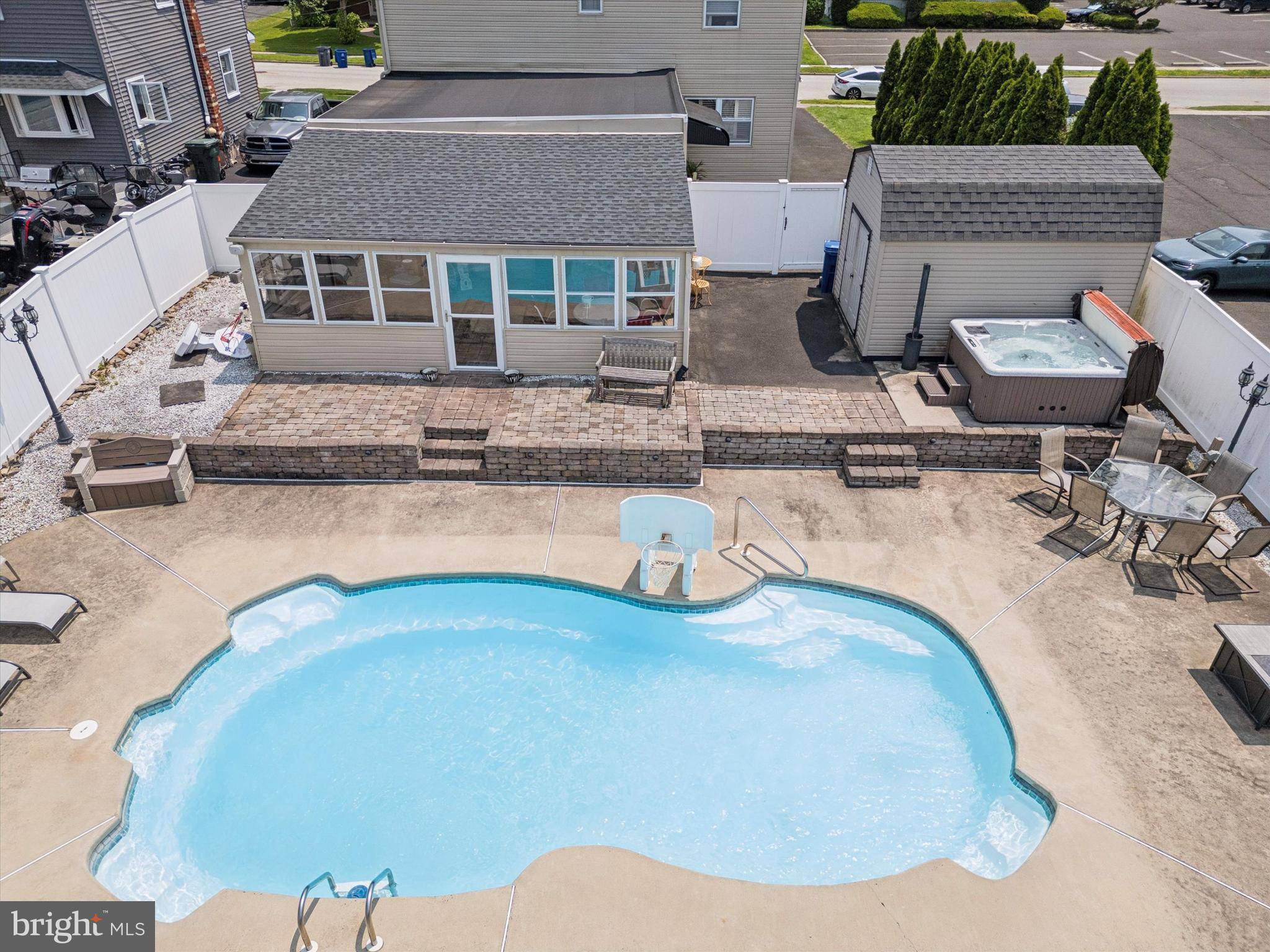 Elkins Park, PA 19027,116 SUSAN DR