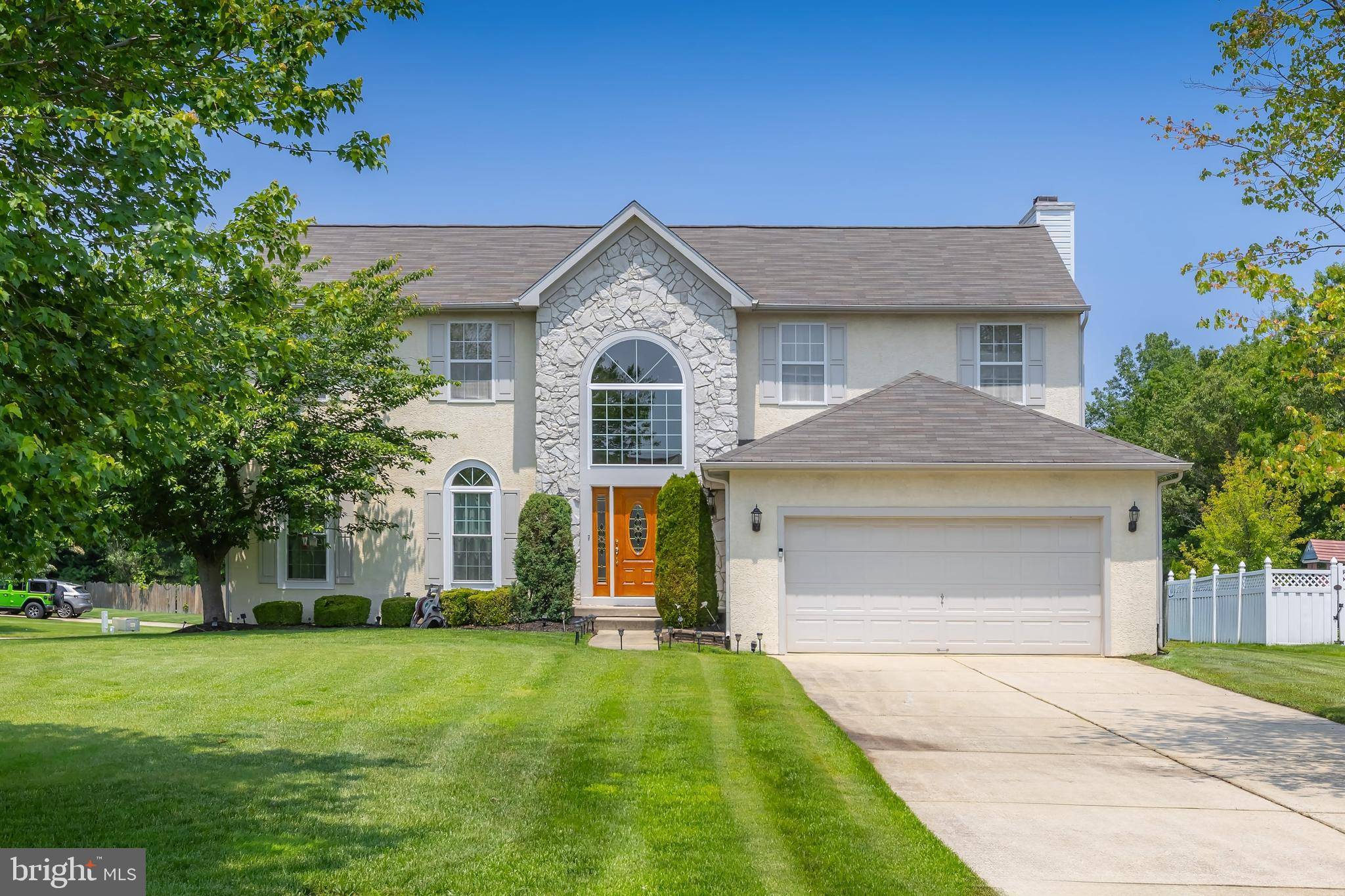 Williamstown, NJ 08094,1401 SUNDROP CT