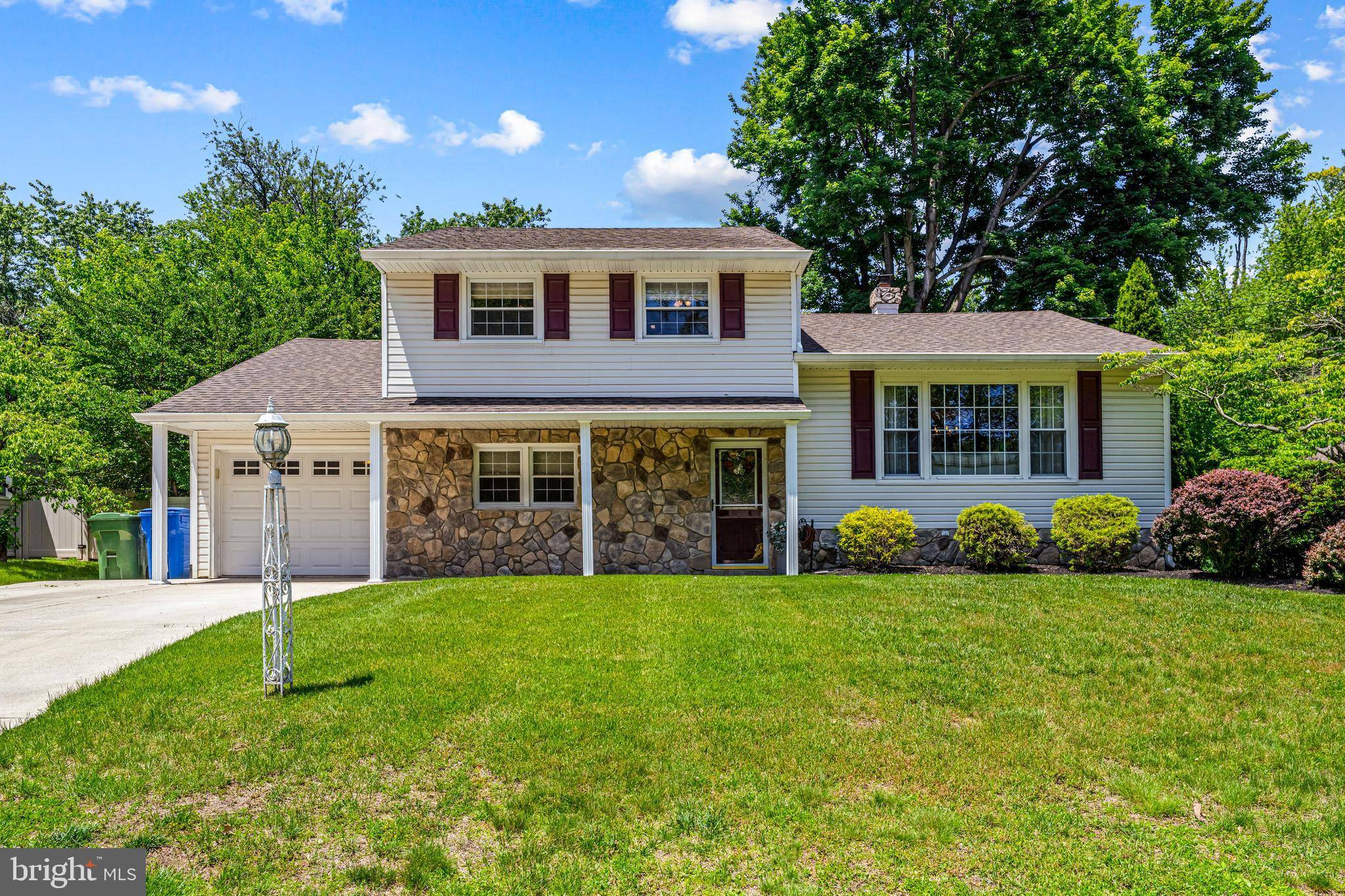 Cherry Hill, NJ 08002,417 NARRAGANSETT DR