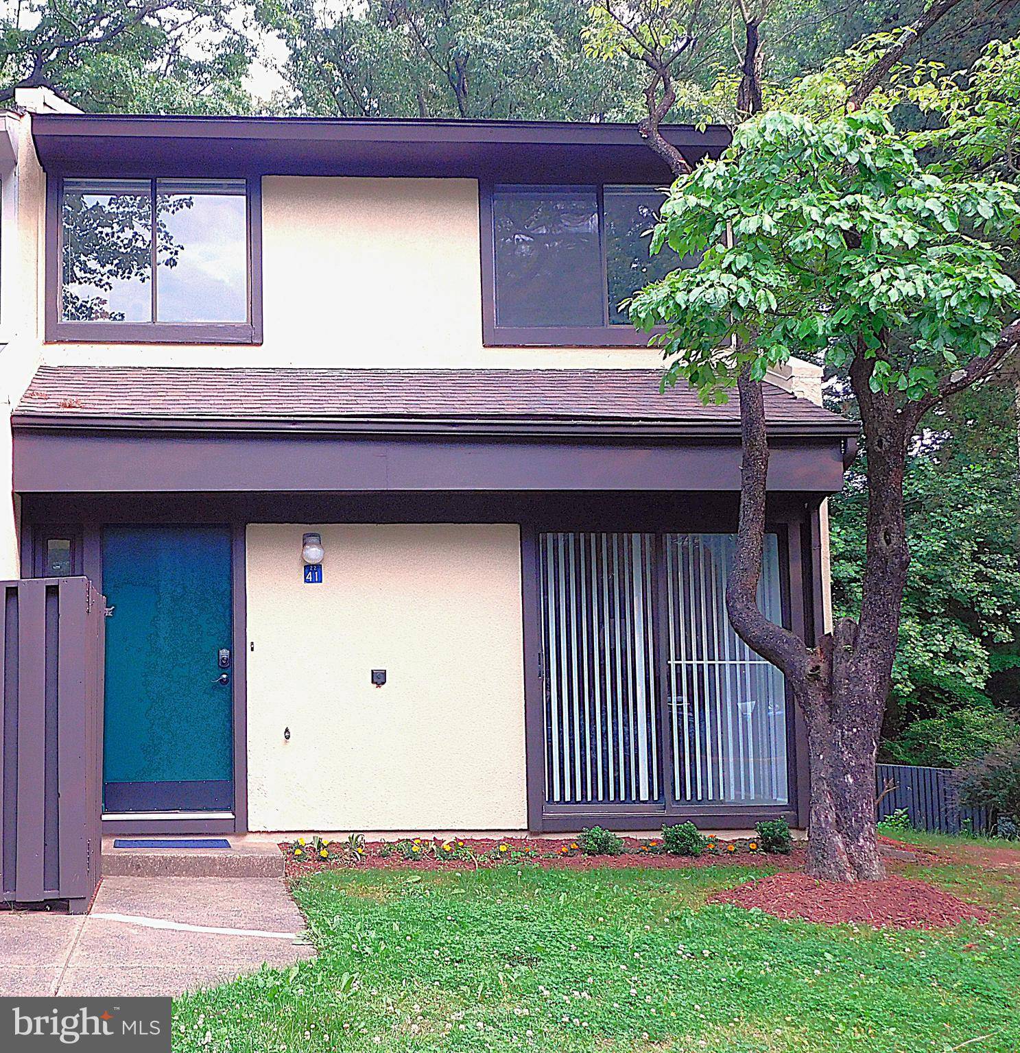 Reston, VA 20191,2241 CARTWRIGHT PL