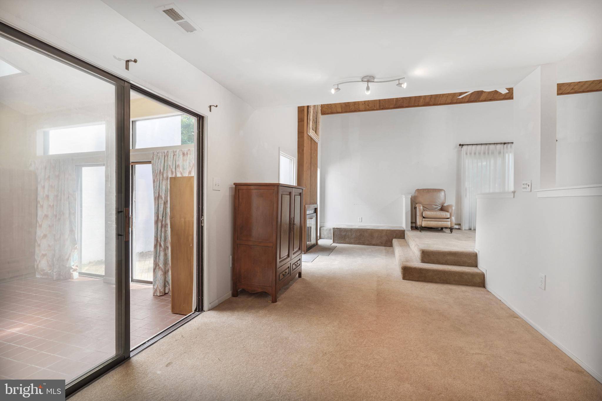 Reston, VA 20191,2347 GLADE BANK WAY