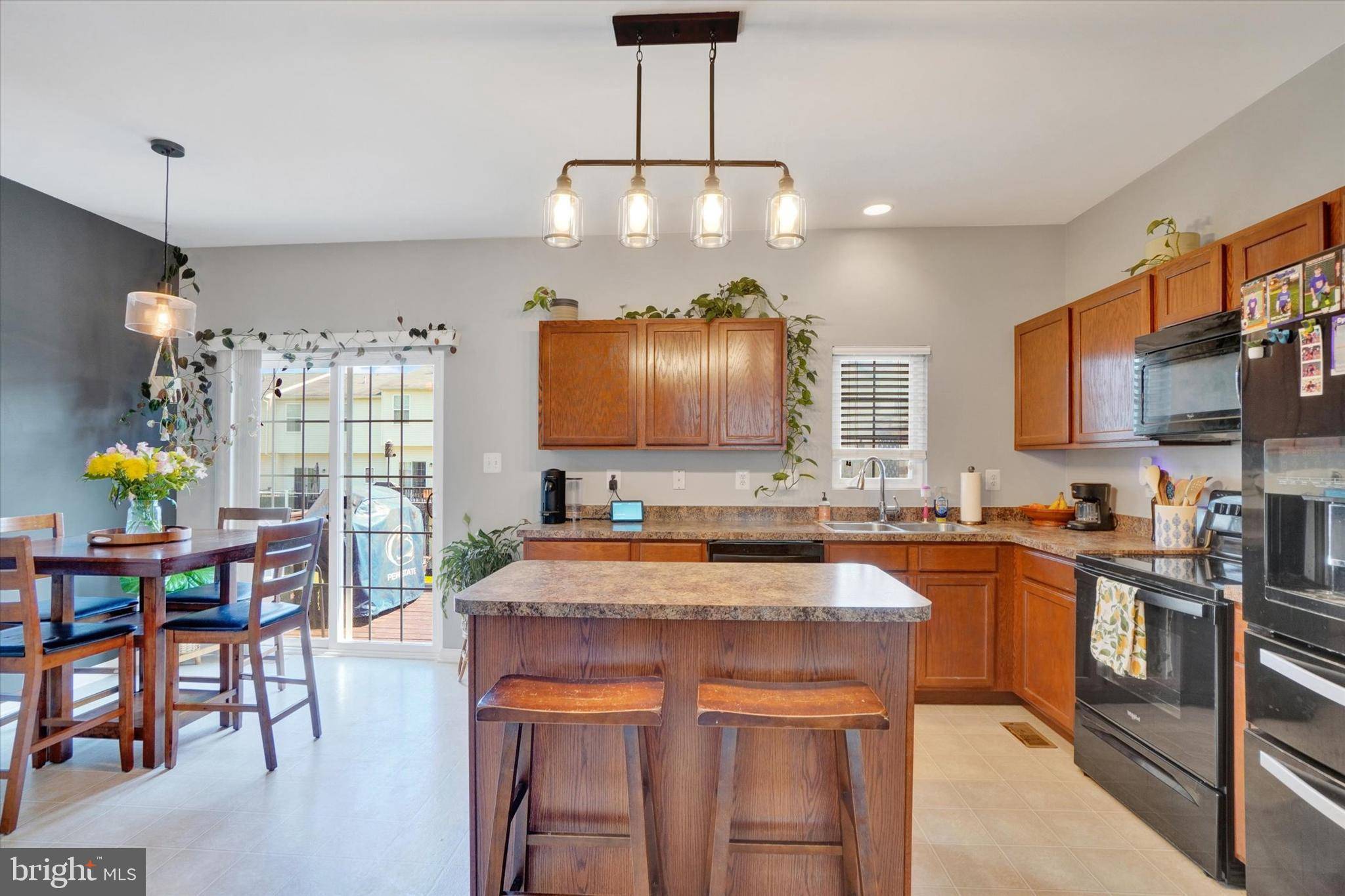 Dover, PA 17315,4140 STRAWBRIDGE CT