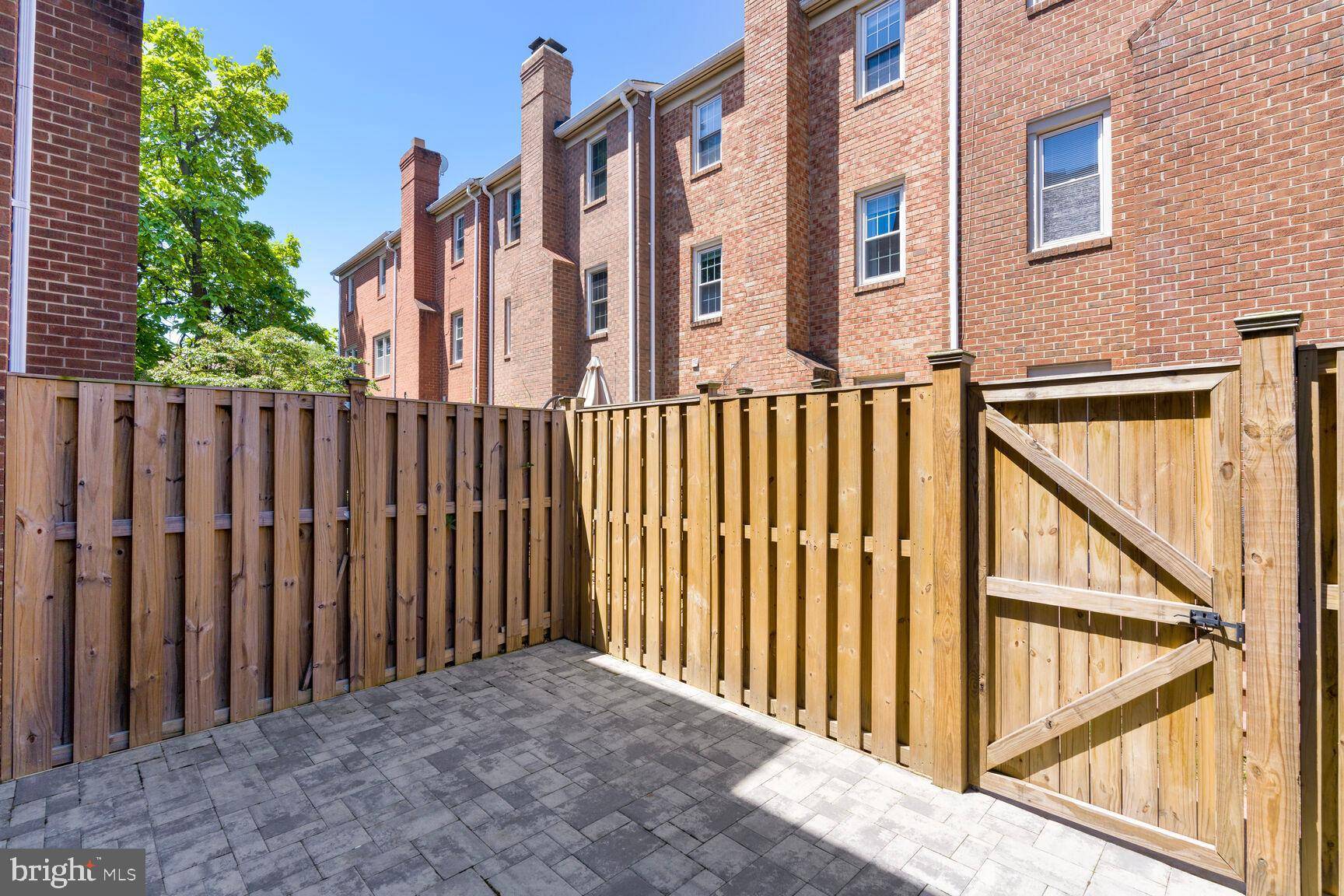 Arlington, VA 22201,1188 N VERMONT ST