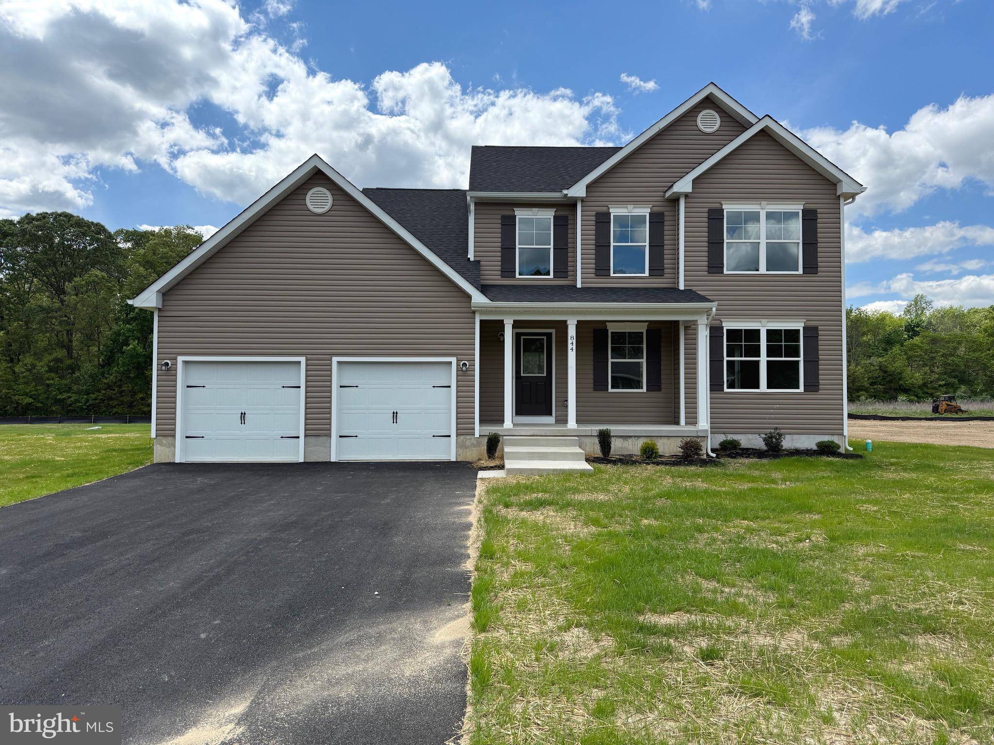 Vineland, NJ 08361,844 CHAPEL DR