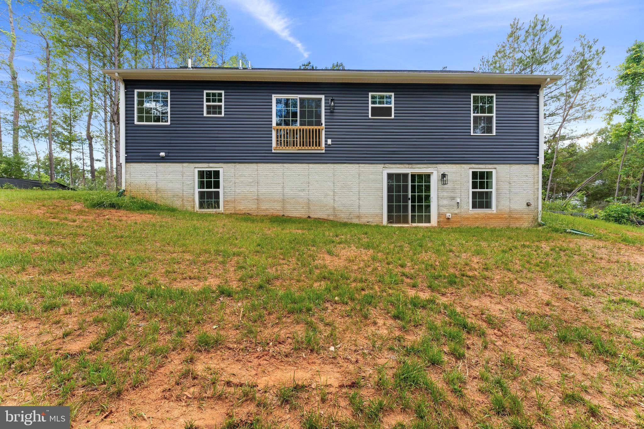 Mineral, VA 23117,928 DAYS BRIDGE RD