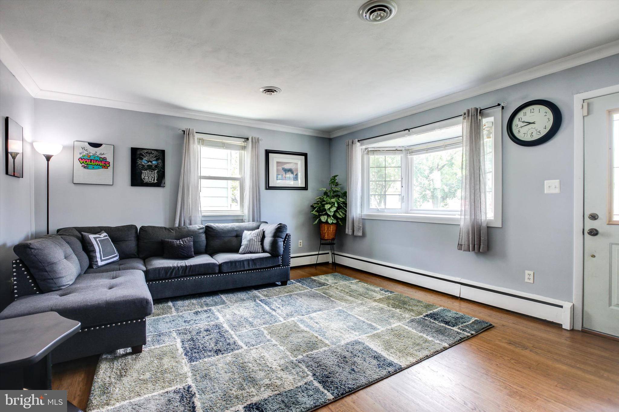 Hamilton, NJ 08619,90 HOOVER AVE