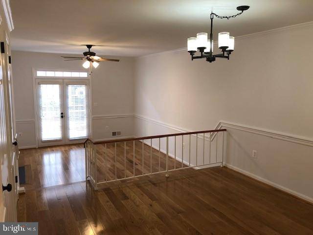 Alexandria, VA 22314,951 N PITT ST
