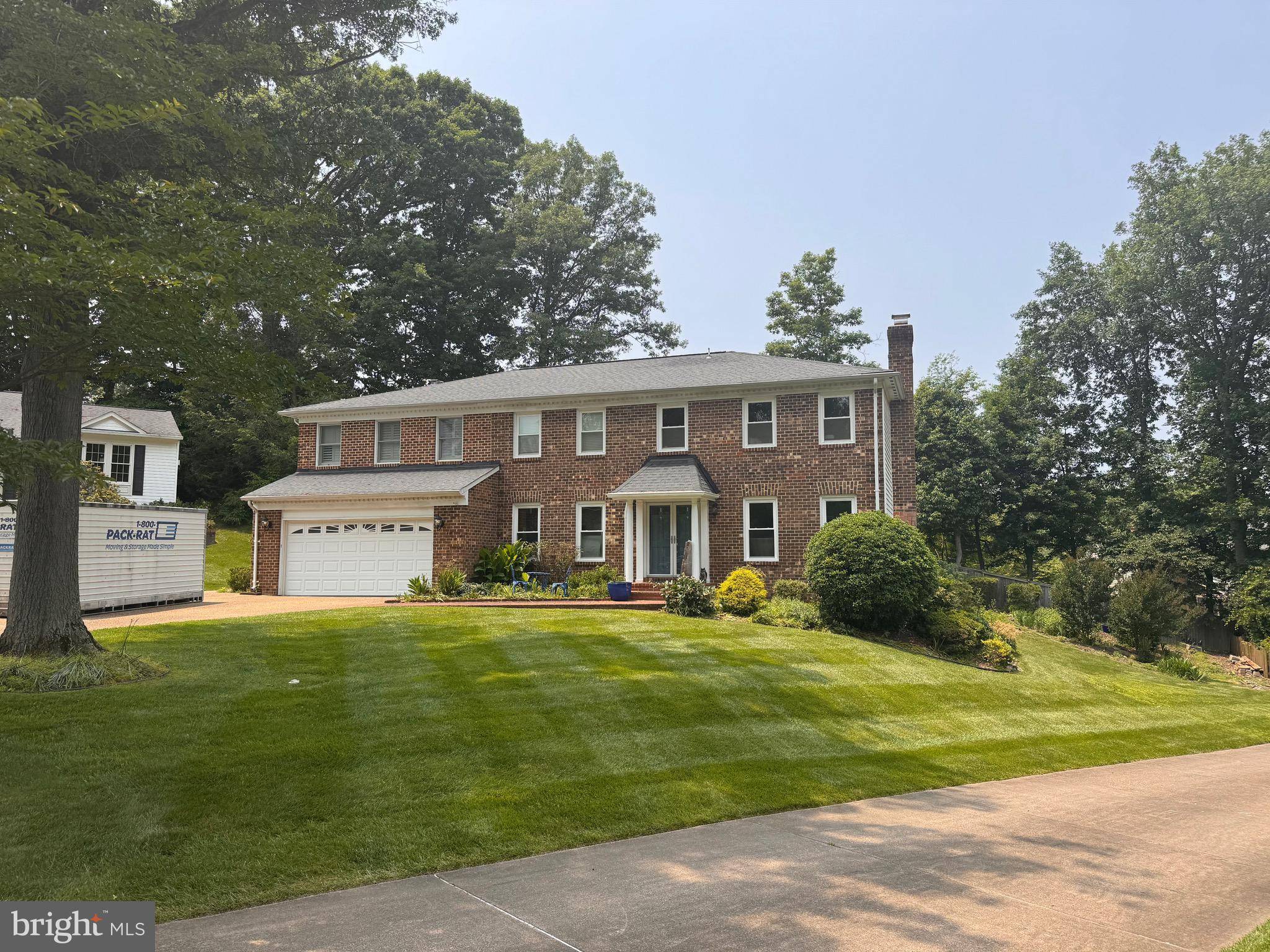 Vienna, VA 22181,2055 KEDGE DR