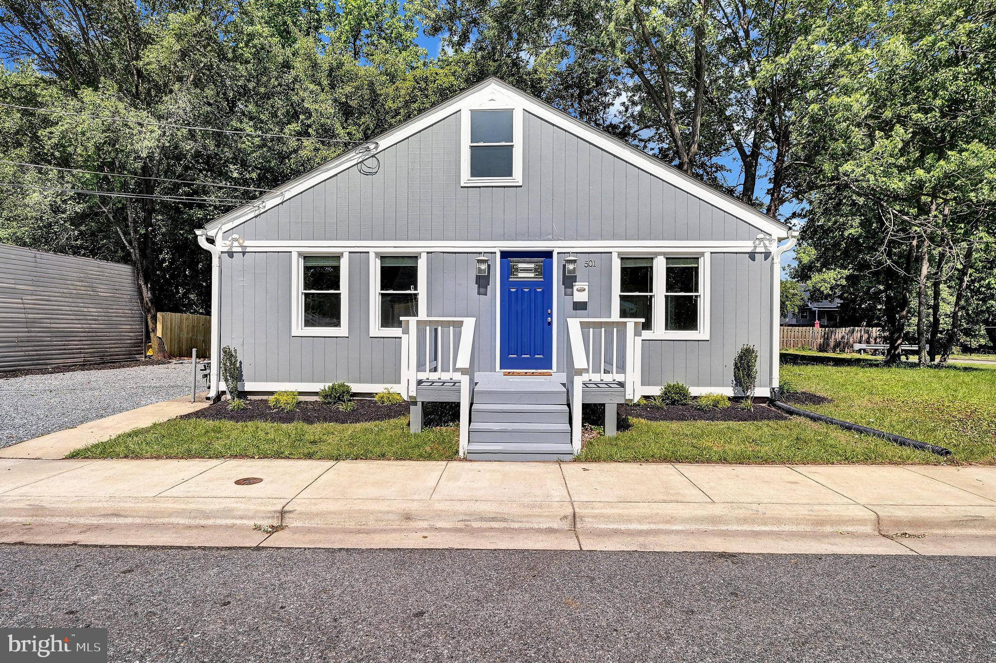 Laurel, MD 20707,501 CLAYS LN