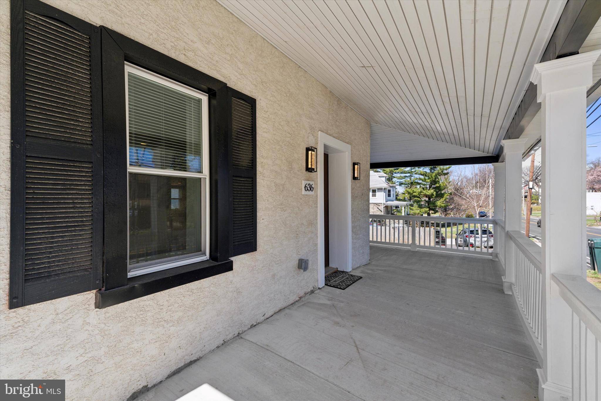 Lafayette Hill, PA 19444,636 RIDGE PIKE