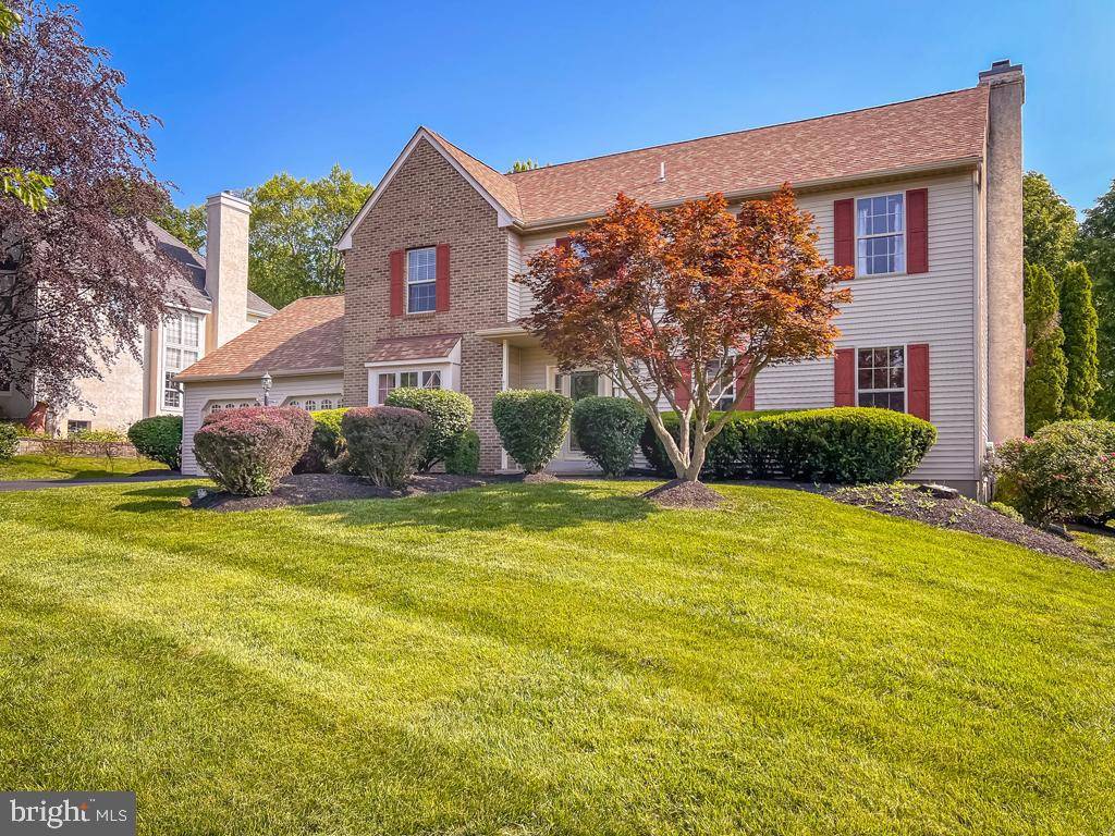 North Wales, PA 19454,107 HORSESHOE LN