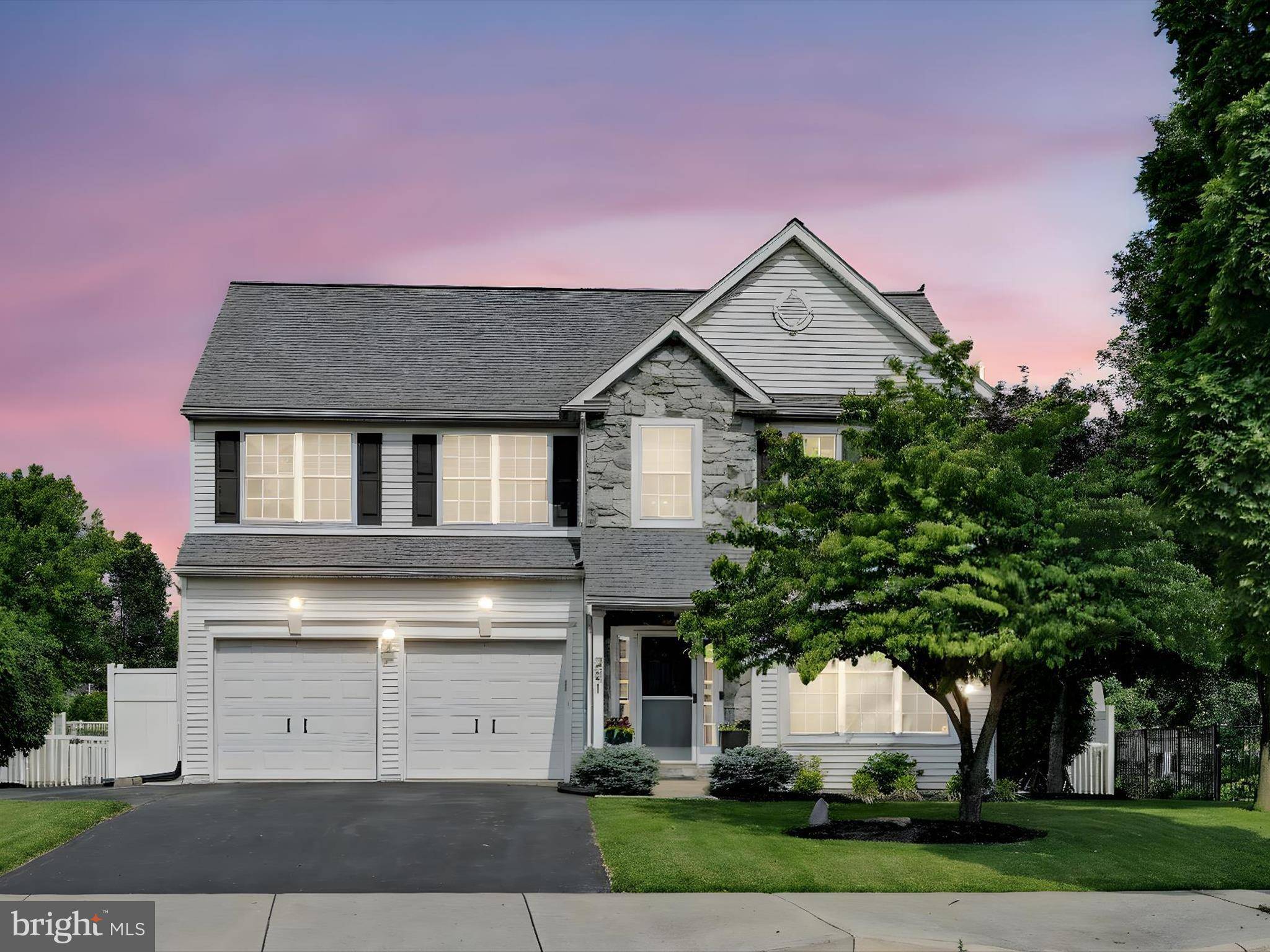Lititz, PA 17543,251 N OAK ST