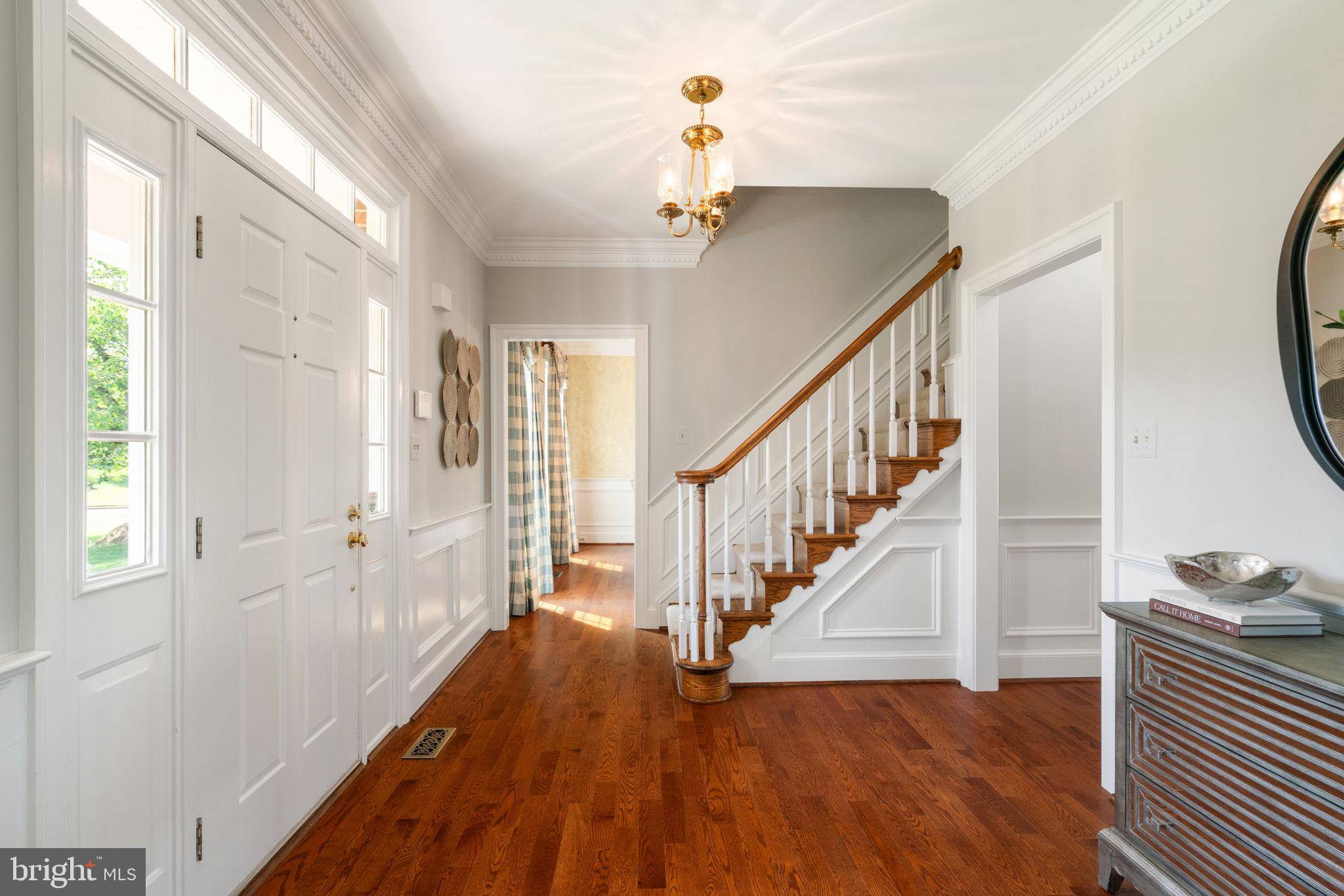 Clifton, VA 20124,6410 NOBLE ROCK CT