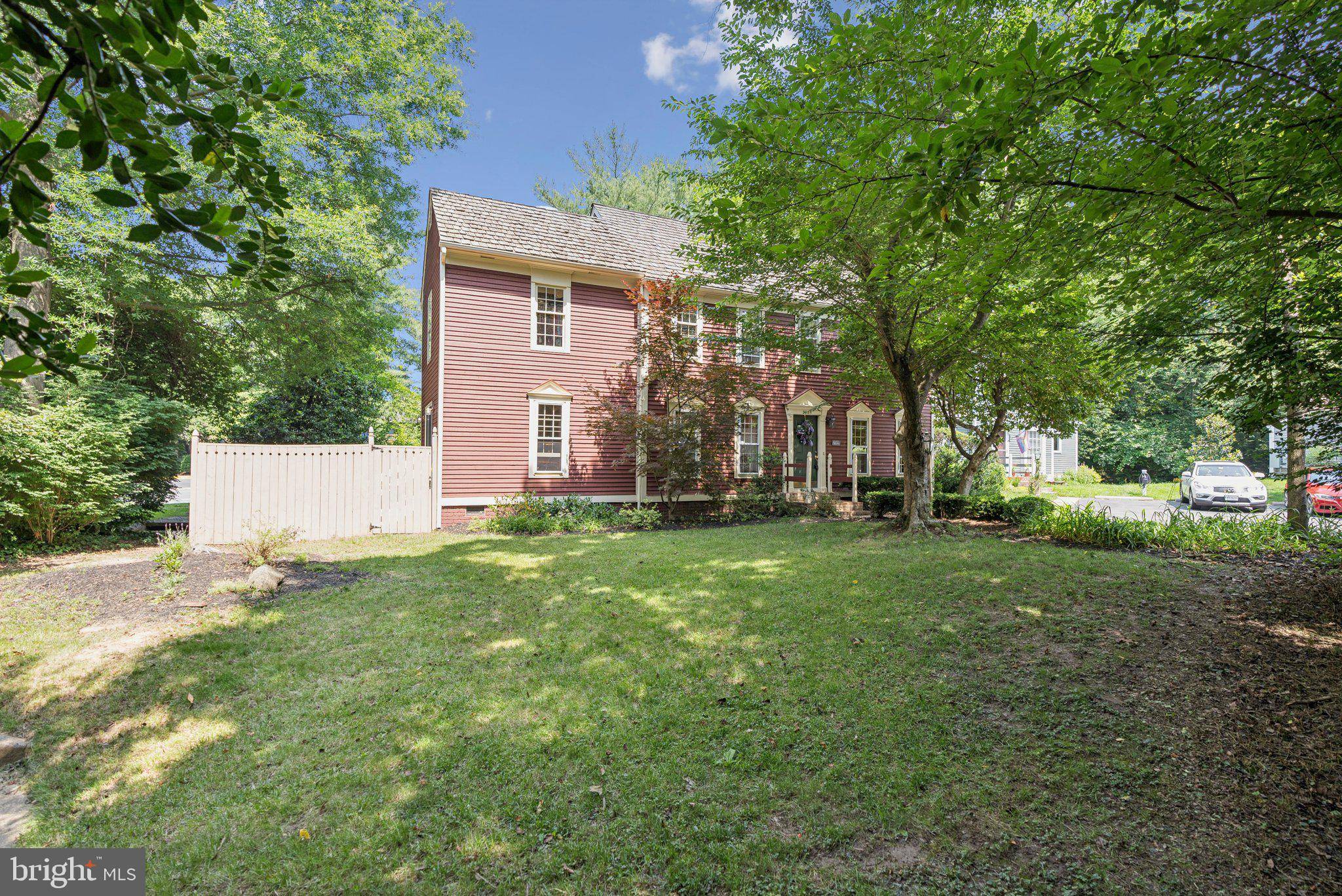 Reston, VA 20191,2085 COBBLESTONE LN