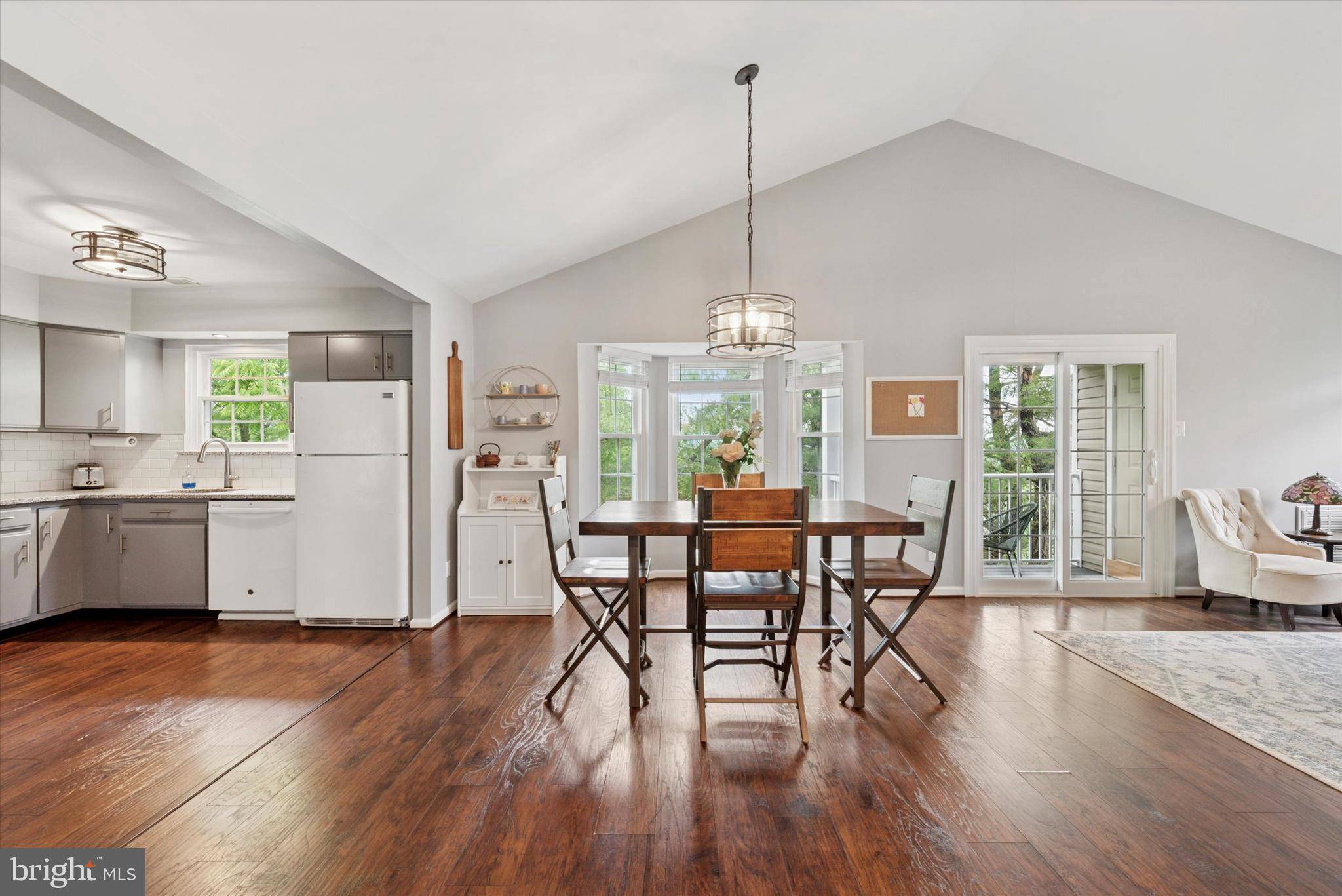 West Chester, PA 19380,807 READING CT