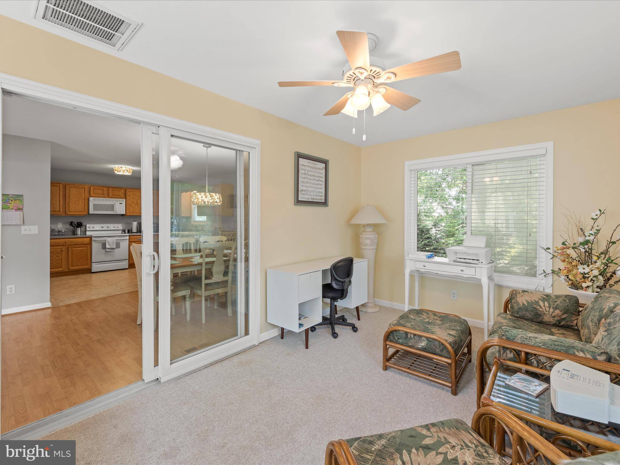 Ocean View, DE 19970,16 N PRIMROSE LN