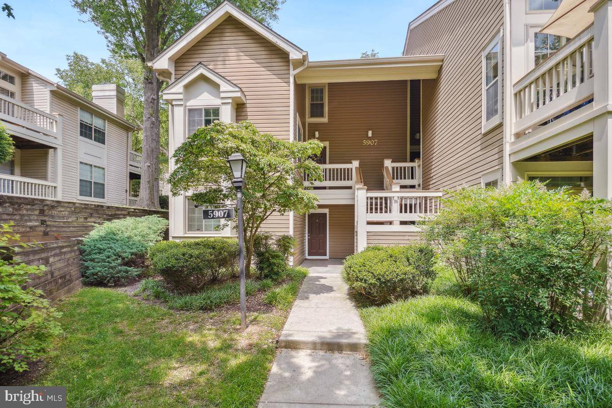 Rockville, MD 20852,5907 BARBADOS PL #102