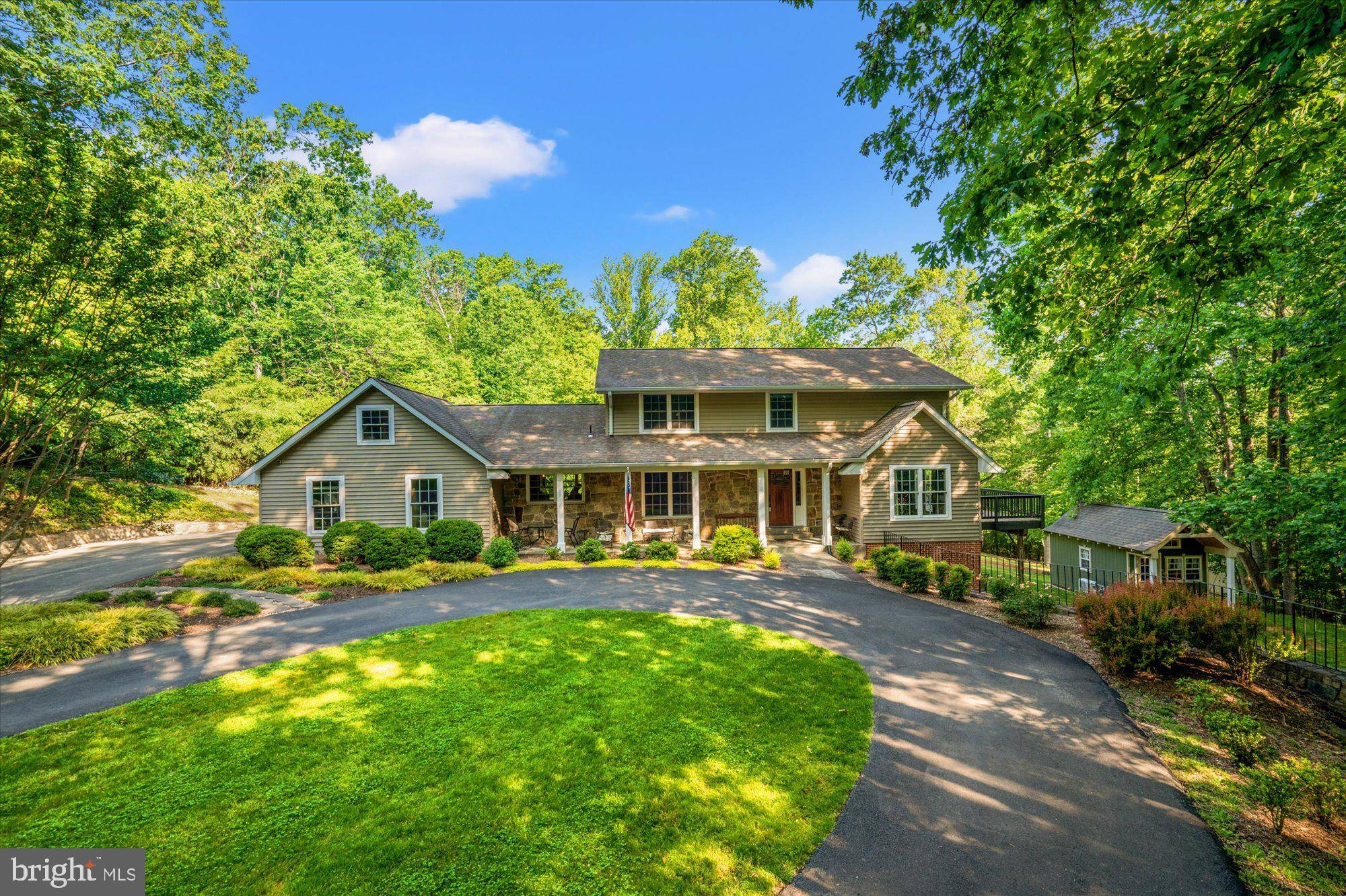 Fairfax Station, VA 22039,8112 VISTA POINT LN