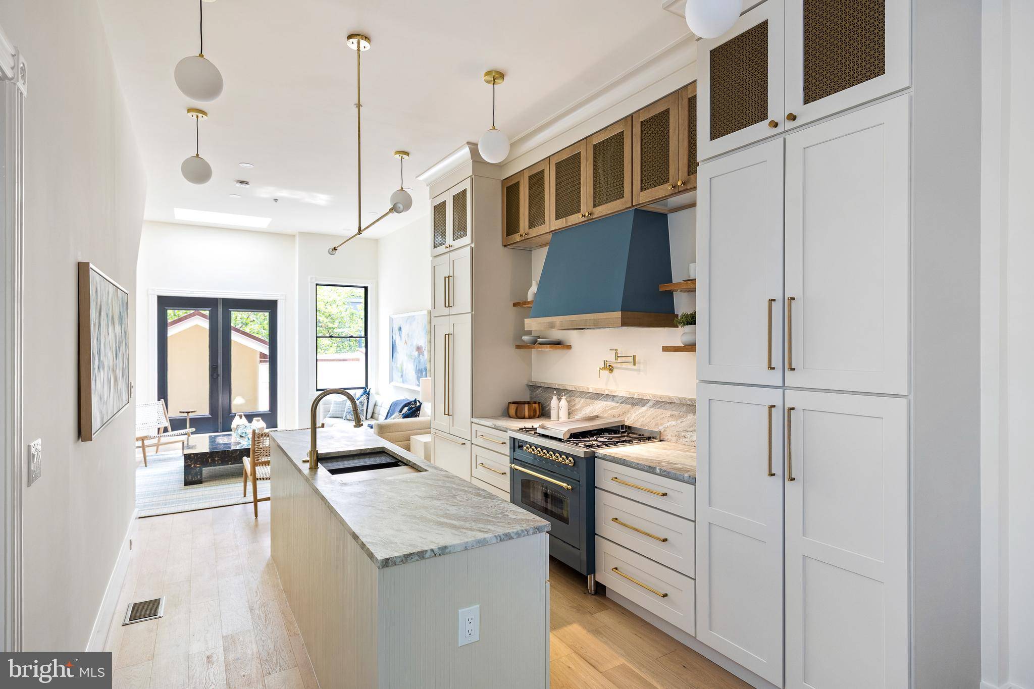 Washington, DC 20001,441 Q ST NW #2