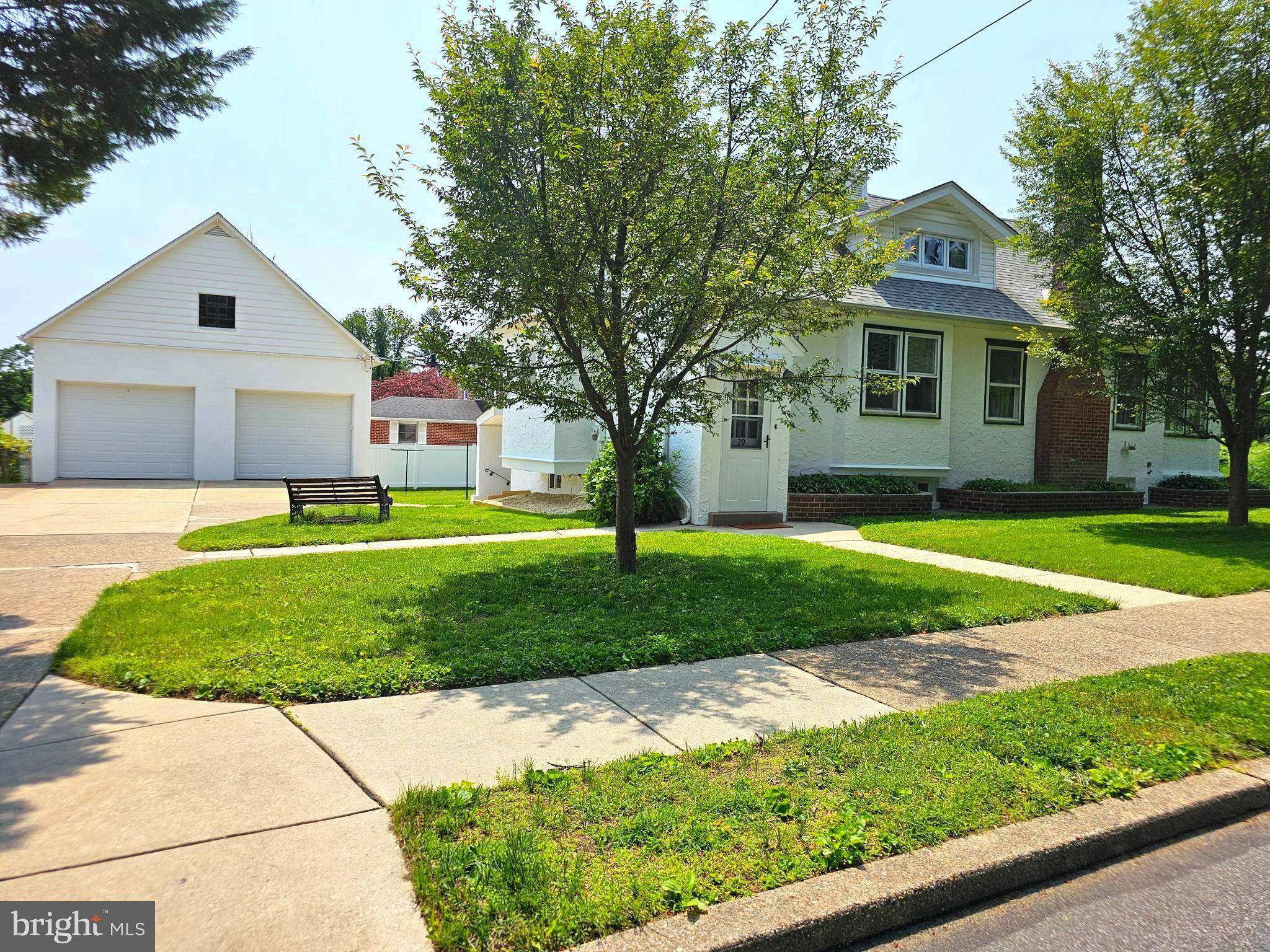 Wallingford, PA 19086,29 RIDLEY DR #100