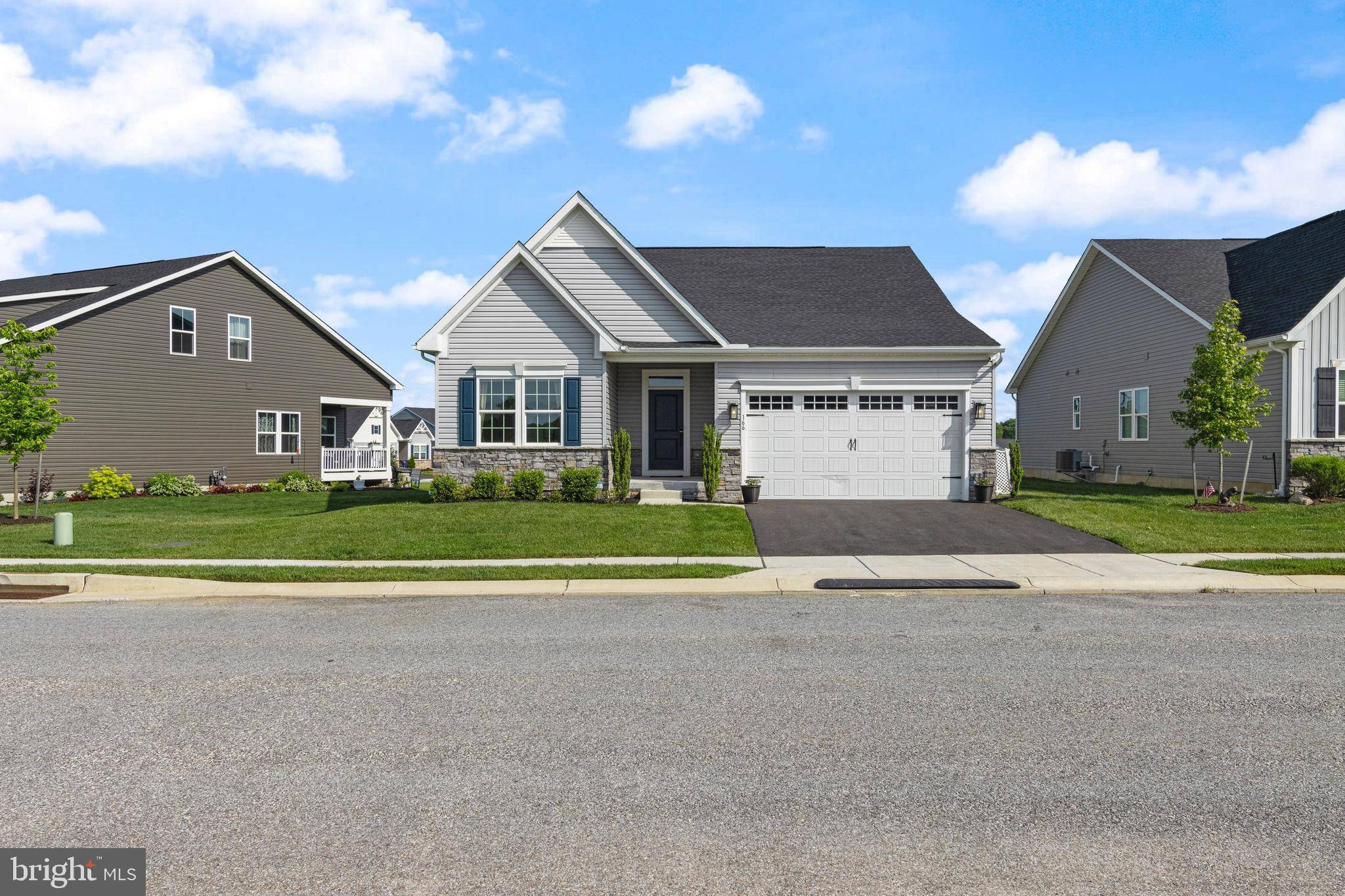 West Grove, PA 19390,166 HOOD FARM DR