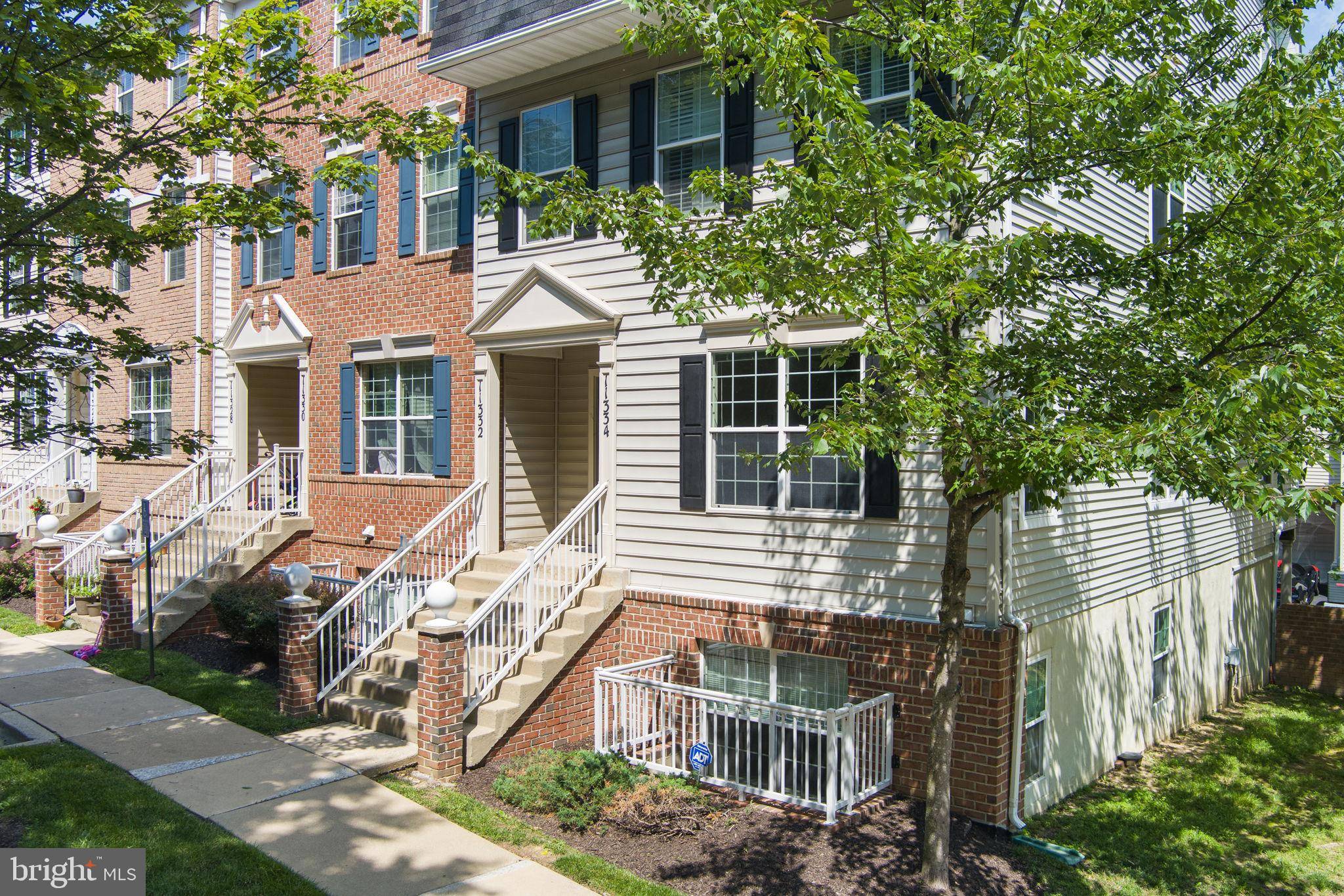 Wheaton, MD 20902,11334 KING GEORGE DR #11