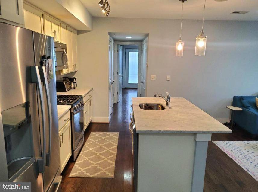 Washington, DC 20009,1480 HARVARD ST NW #1