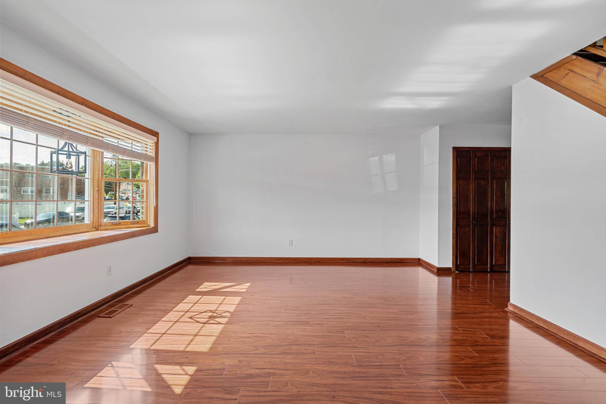 Philadelphia, PA 19154,3511 VINTON RD