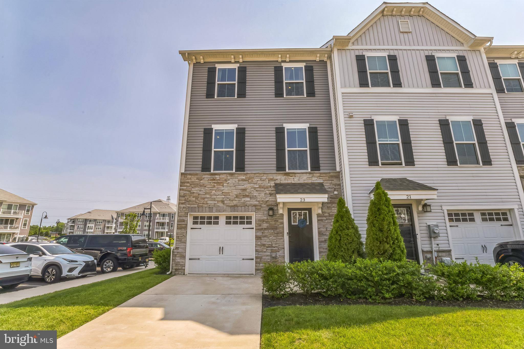 Pennsauken, NJ 08110,23 KOHLMYER DR
