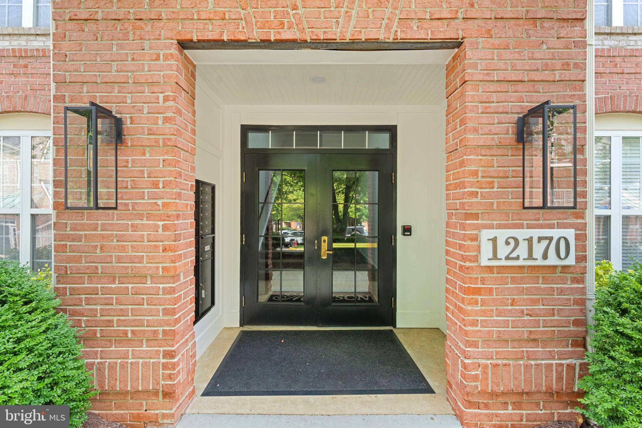 Reston, VA 20190,12170 ABINGTON HALL PL #201