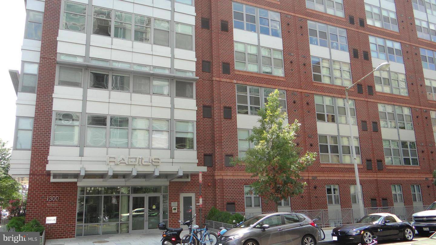Washington, DC 20005,1300 N ST NW #812