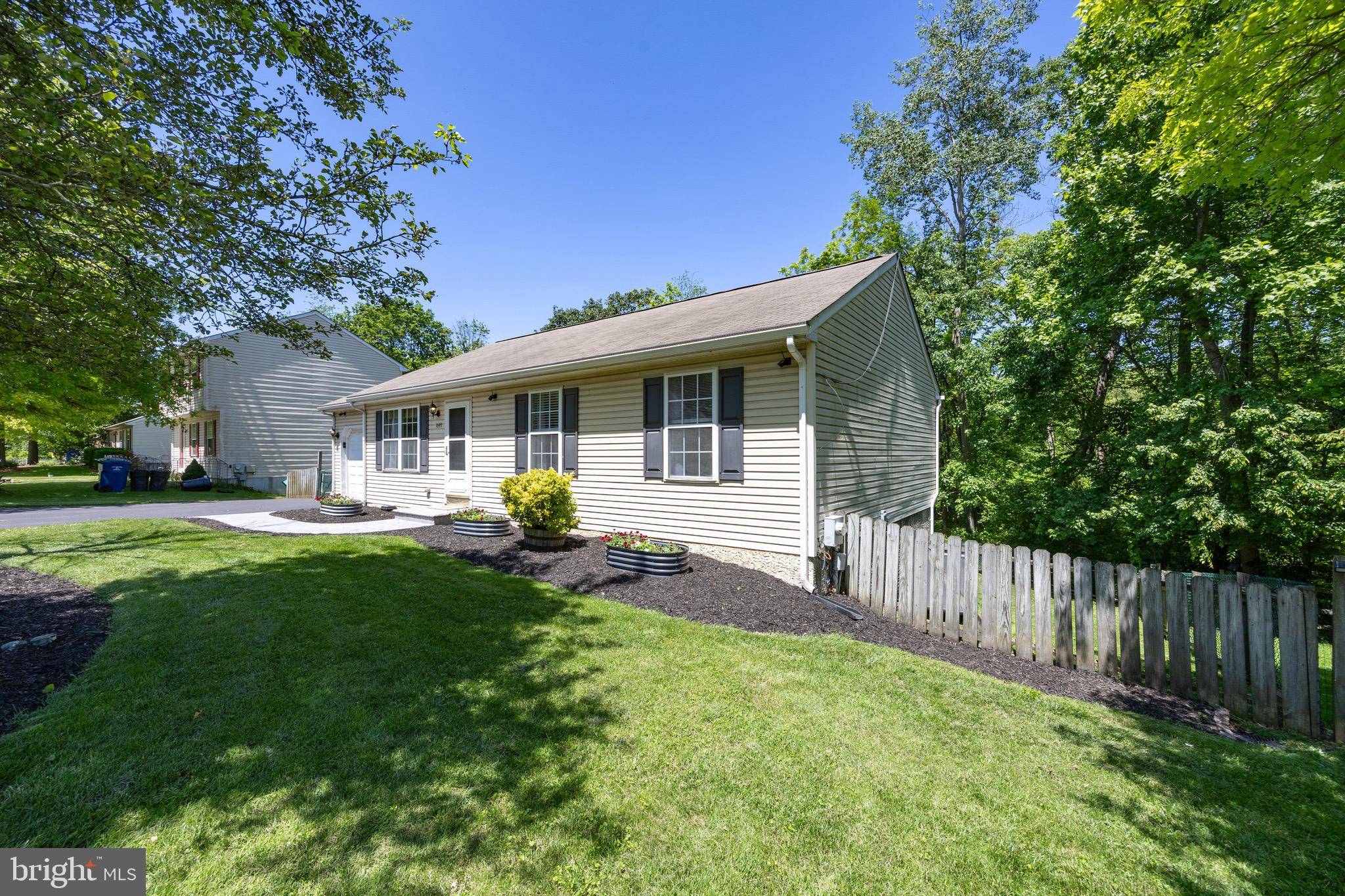 Coatesville, PA 19320,1649 VALLEY RD