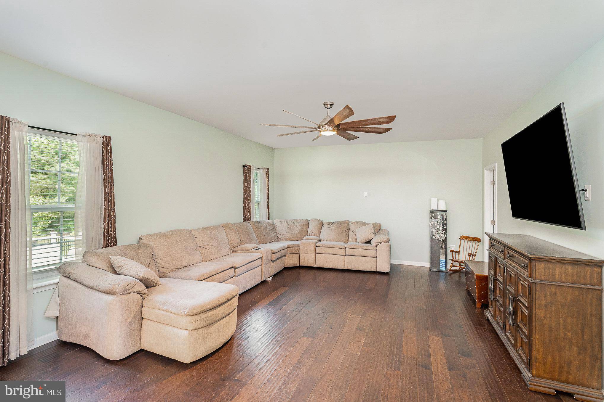 King George, VA 22485,5150 SPINNAKER LN