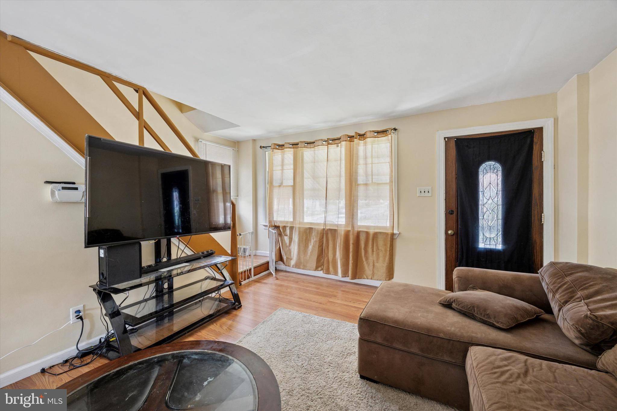 Darby, PA 19023,630 COLWYN AVE