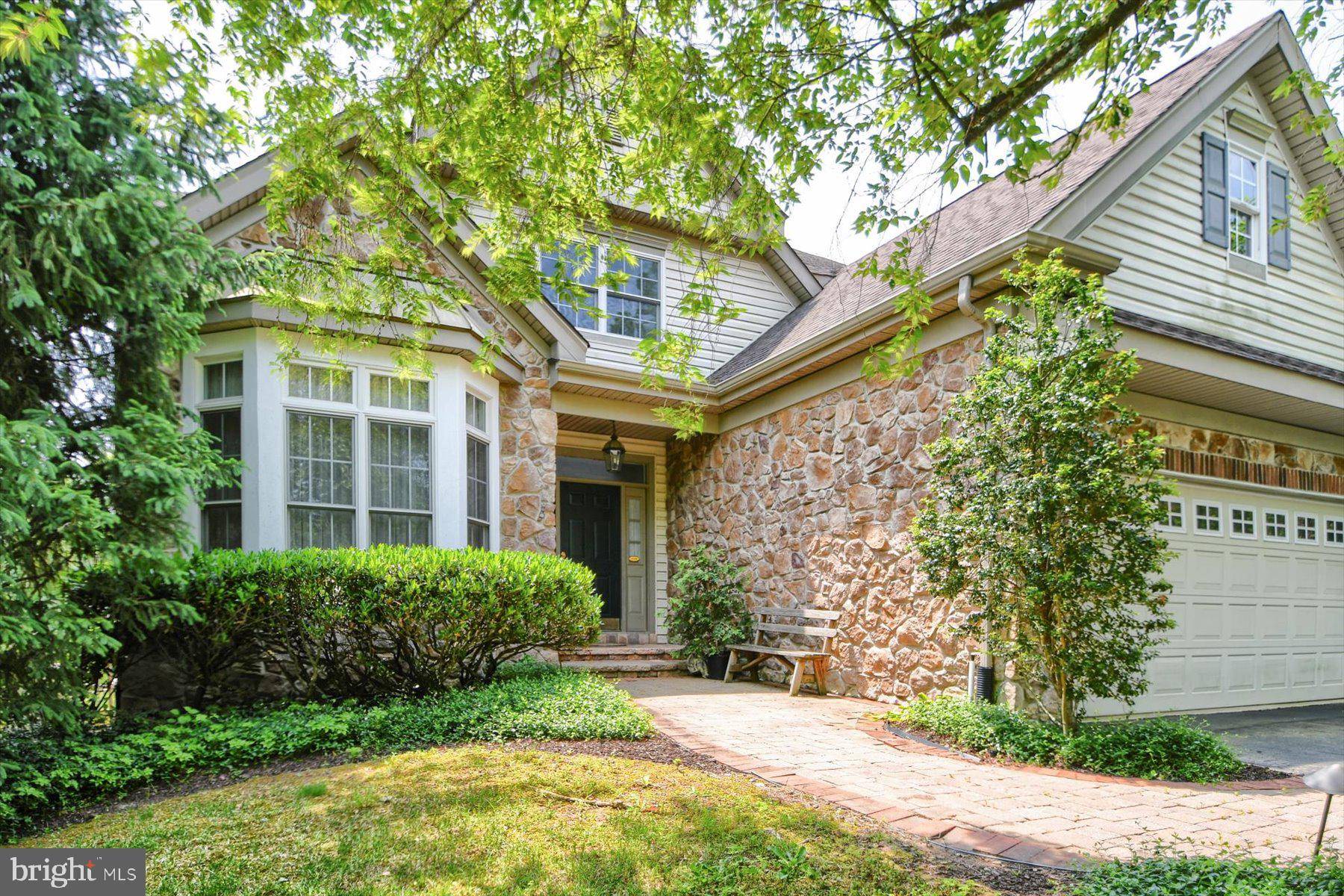 New Hope, PA 18938,609 DEN LN