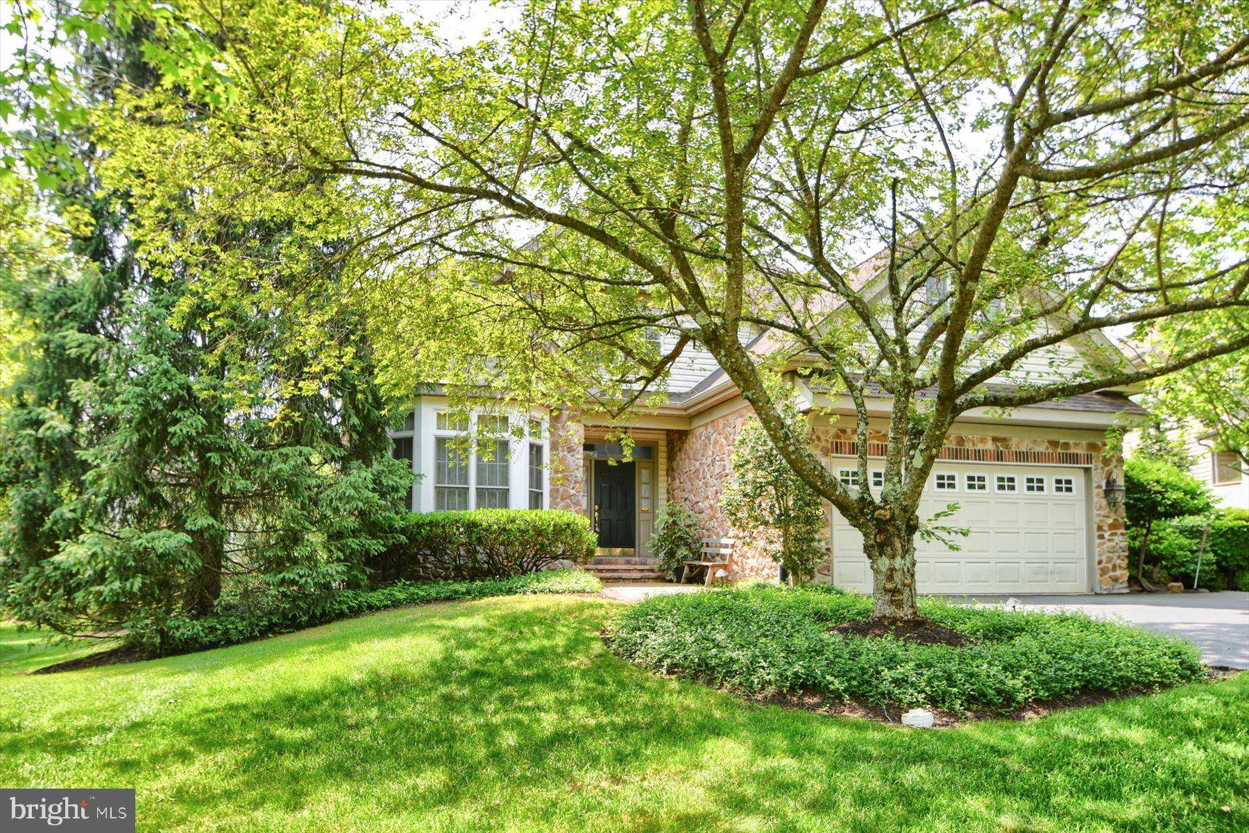 New Hope, PA 18938,609 DEN LN
