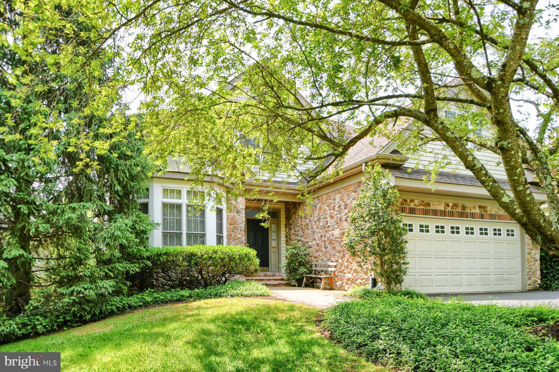 New Hope, PA 18938,609 DEN LN