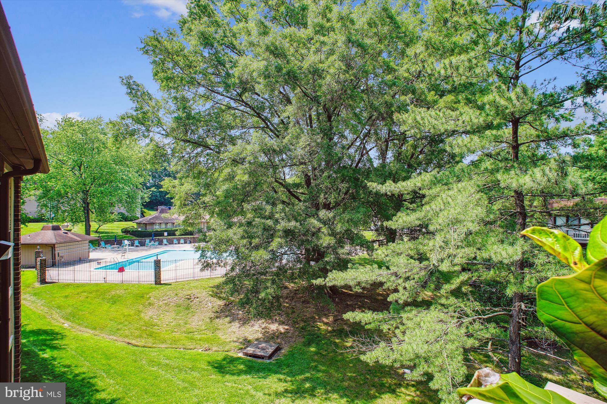 Springfield, VA 22152,8505 BARRINGTON CT #Q