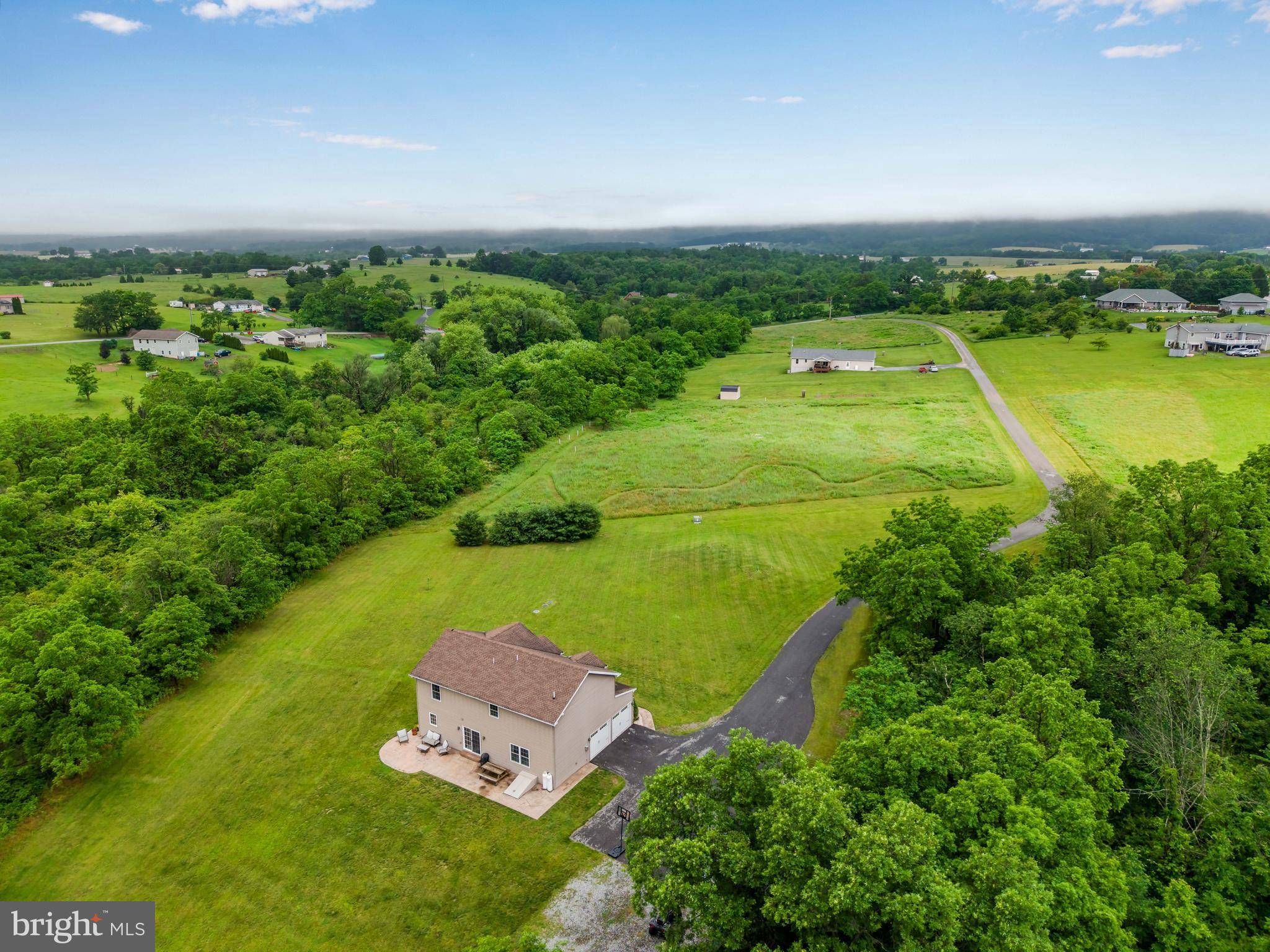 Newville, PA 17241,459 SHED RD